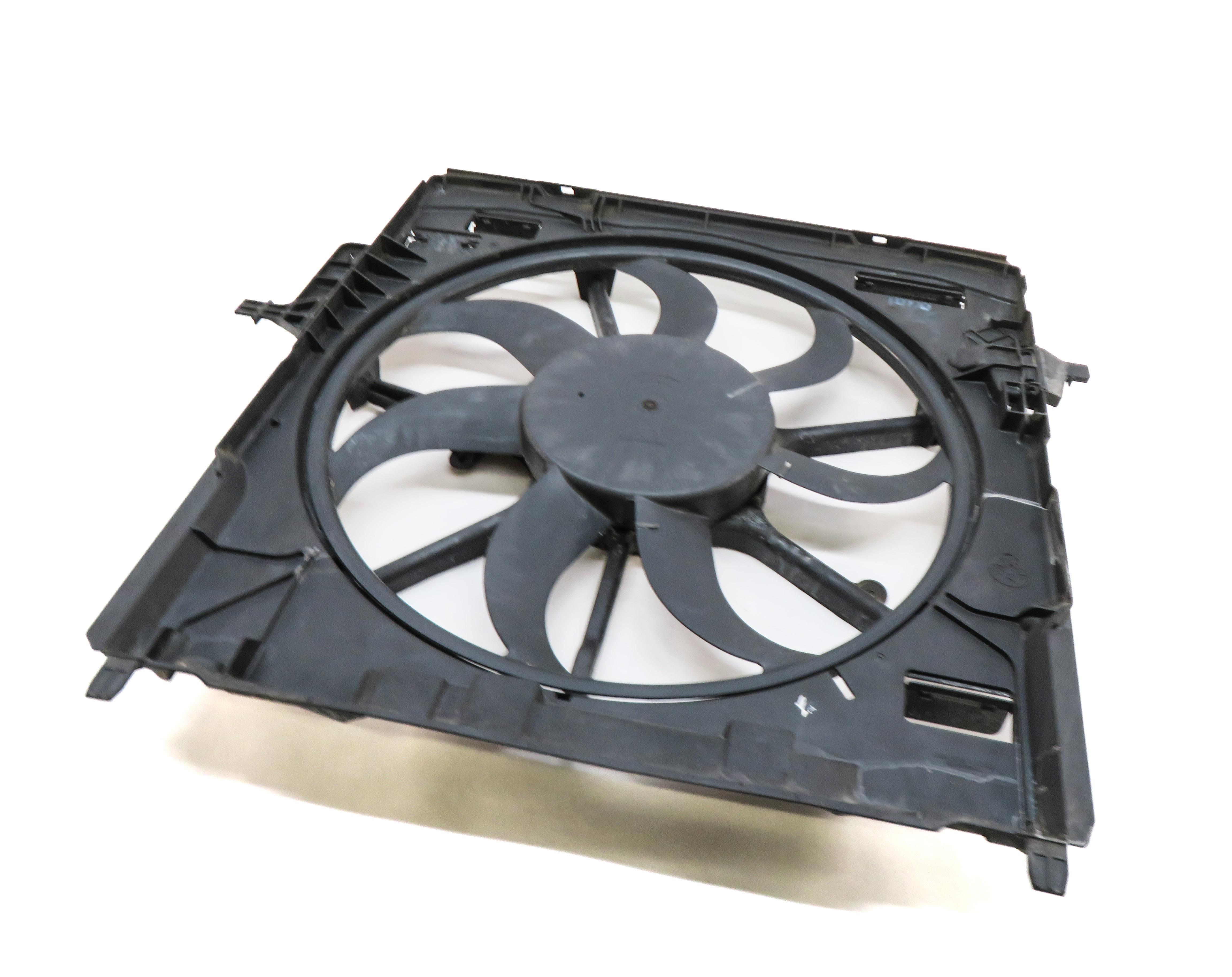 2007-2010 BMW X5 (E70) RADIATIOR COOLING FAN MOTOR w/ SHROUD (600 WATT) — exact item pictured