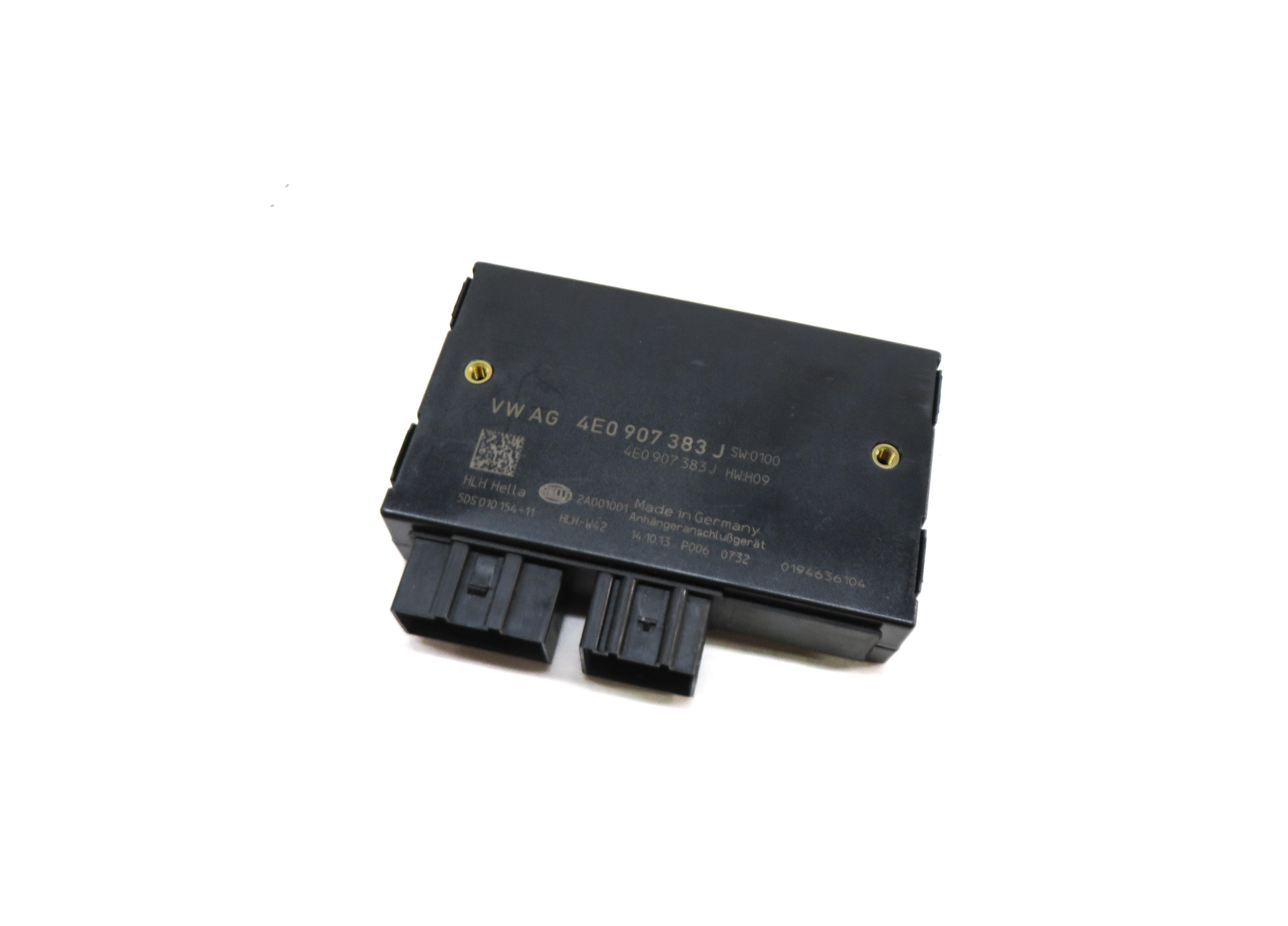 2007-2015 AUDI Q7 (4L) TRAILER HITCH TOW TOWING CONTROL MODULE — exact item pictured