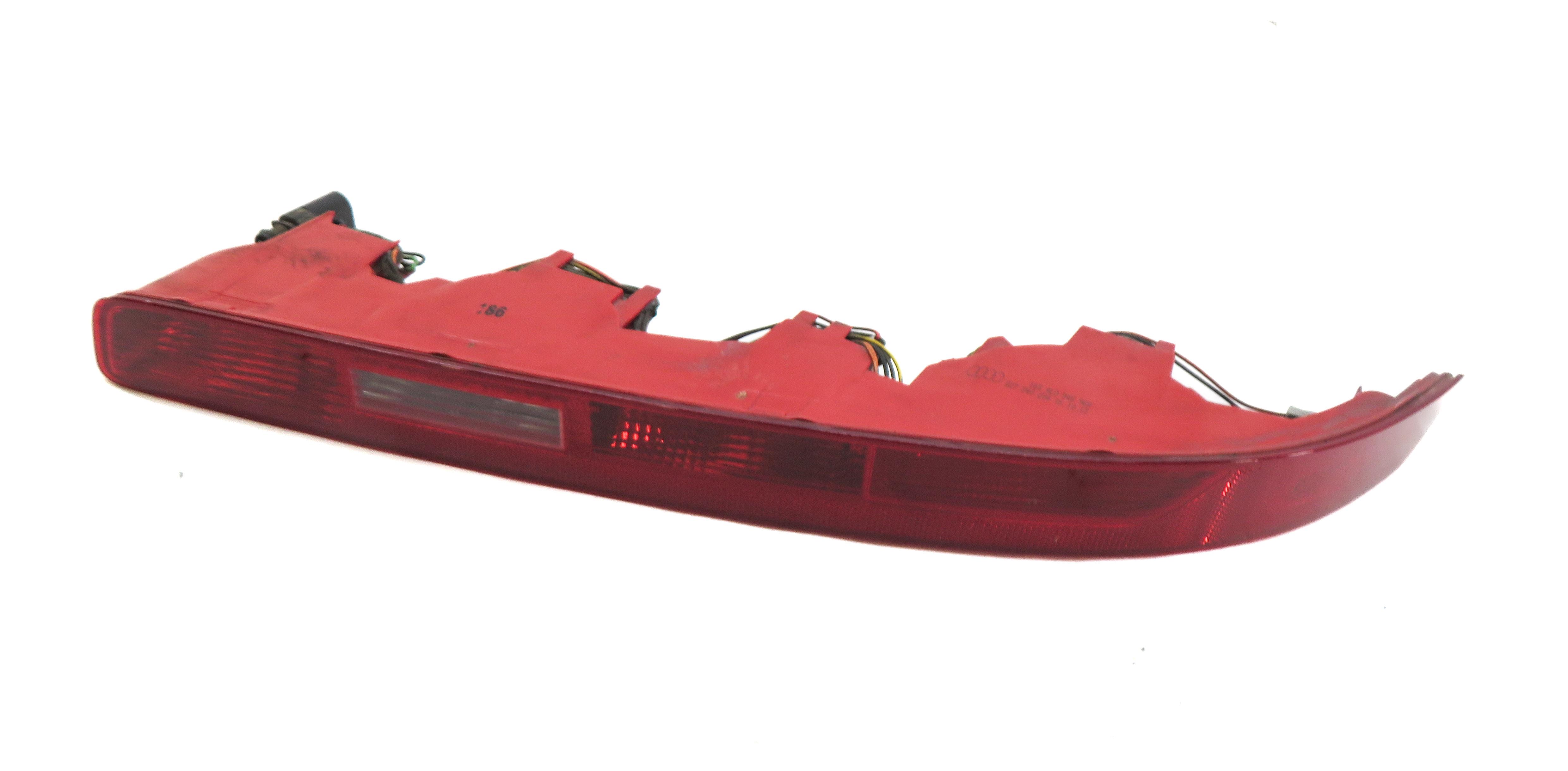 2007-2015 AUDI Q7 (4L) REAR RIGHT PASSENGER BUMPER LOWER TAILLIGHT LIGHT LAMP — exact item pictured