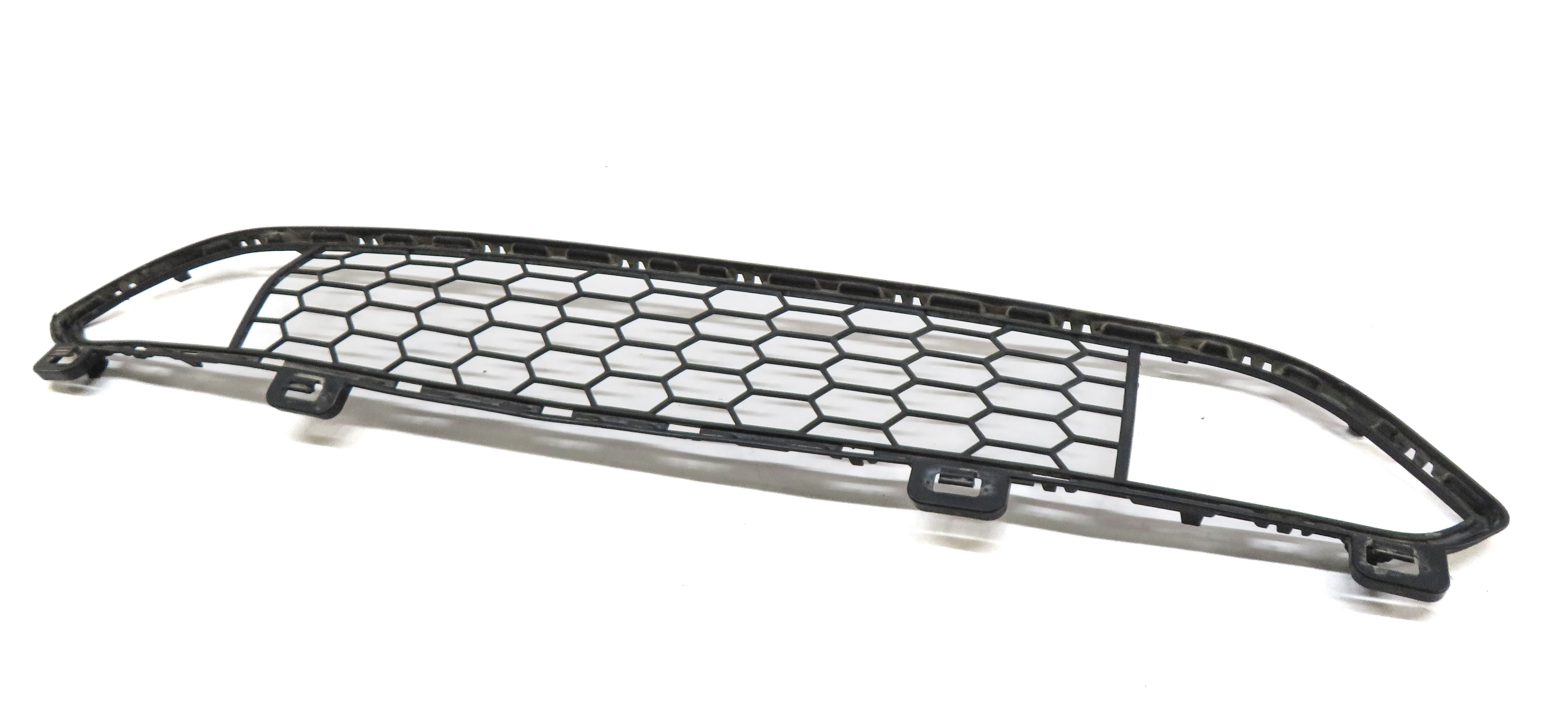 14-18 BMW X5 F15 FRONT BUMPER LOWER CENTER M-AERO GRILLE w/o ADAPTIVE CRUISE — exact item pictured