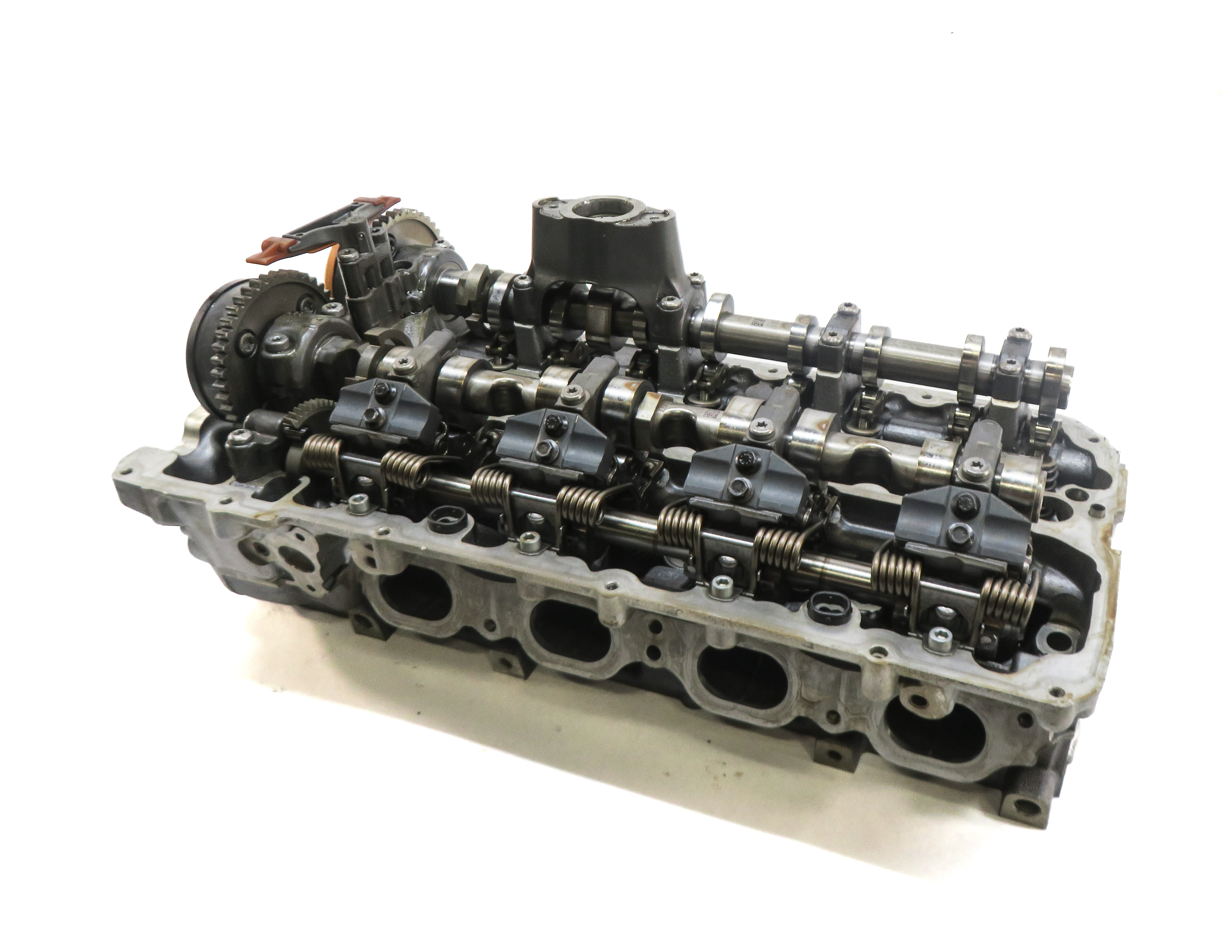 13-19 BMW 550i 650i 750i X5 X6 (F01 F10 F15) 4.4L N63 ENGINE LEFT CYLINDER HEAD — exact item pictured