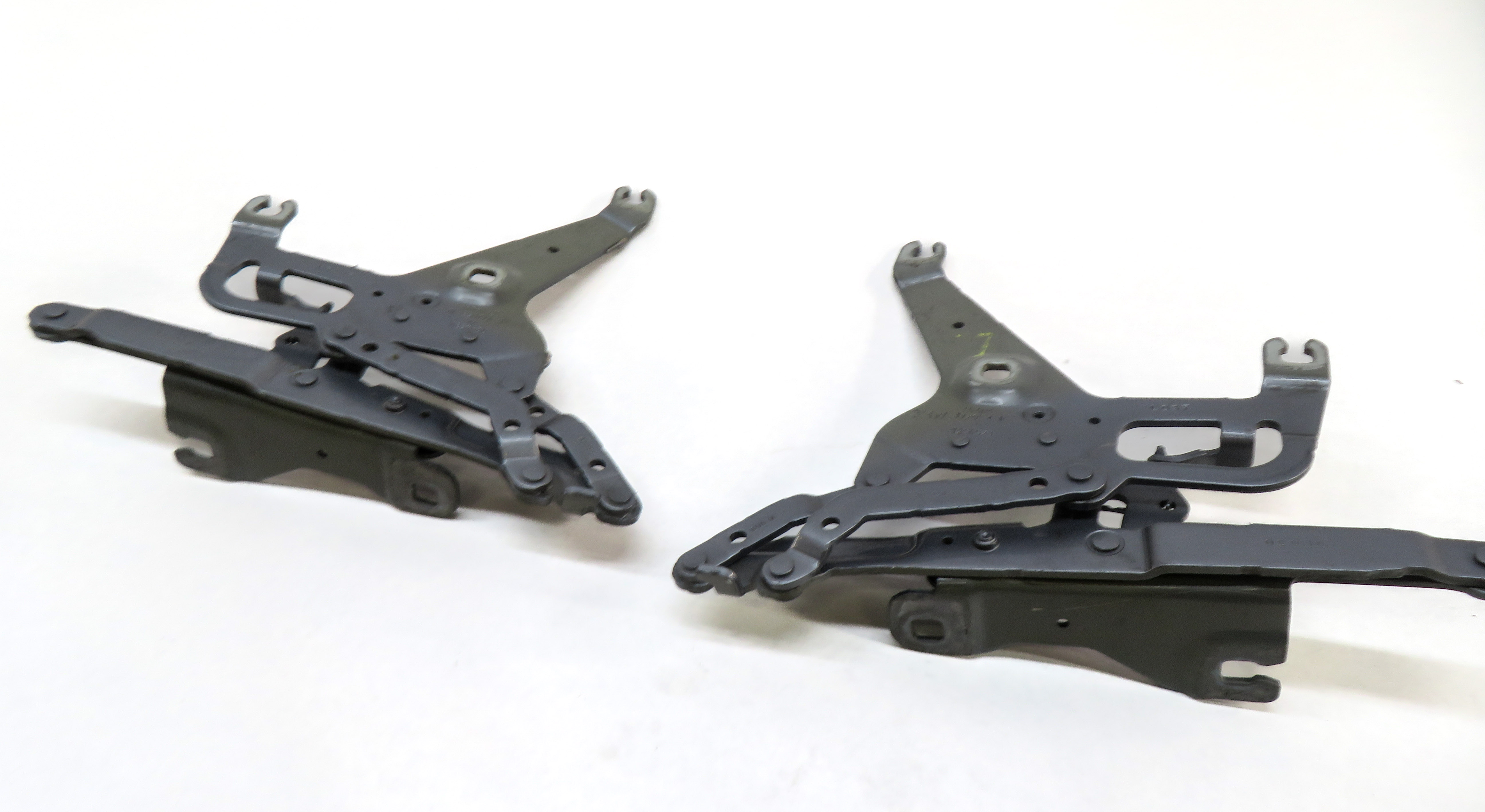 2014-2019 BMW X5 X6 (F15 F16) LEFT & RIGHT HOOD HINGE SET (Grey) — exact item pictured