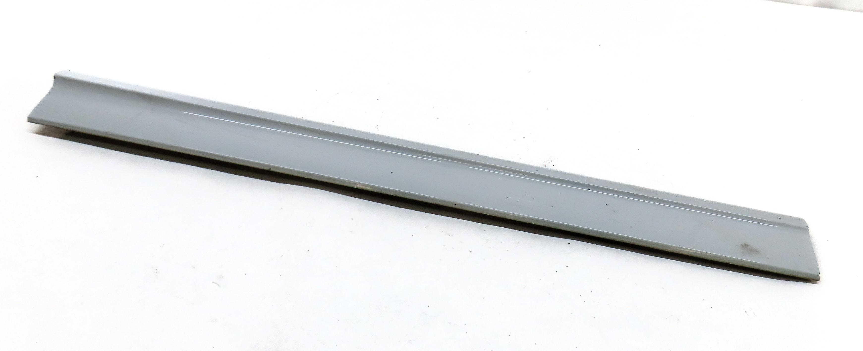 2016 AUDI Q5 (B8 8R) FRONT LEFT LOWER DOOR MOULDING TRIM PANEL (GLACIER WHITE) — exact item pictured