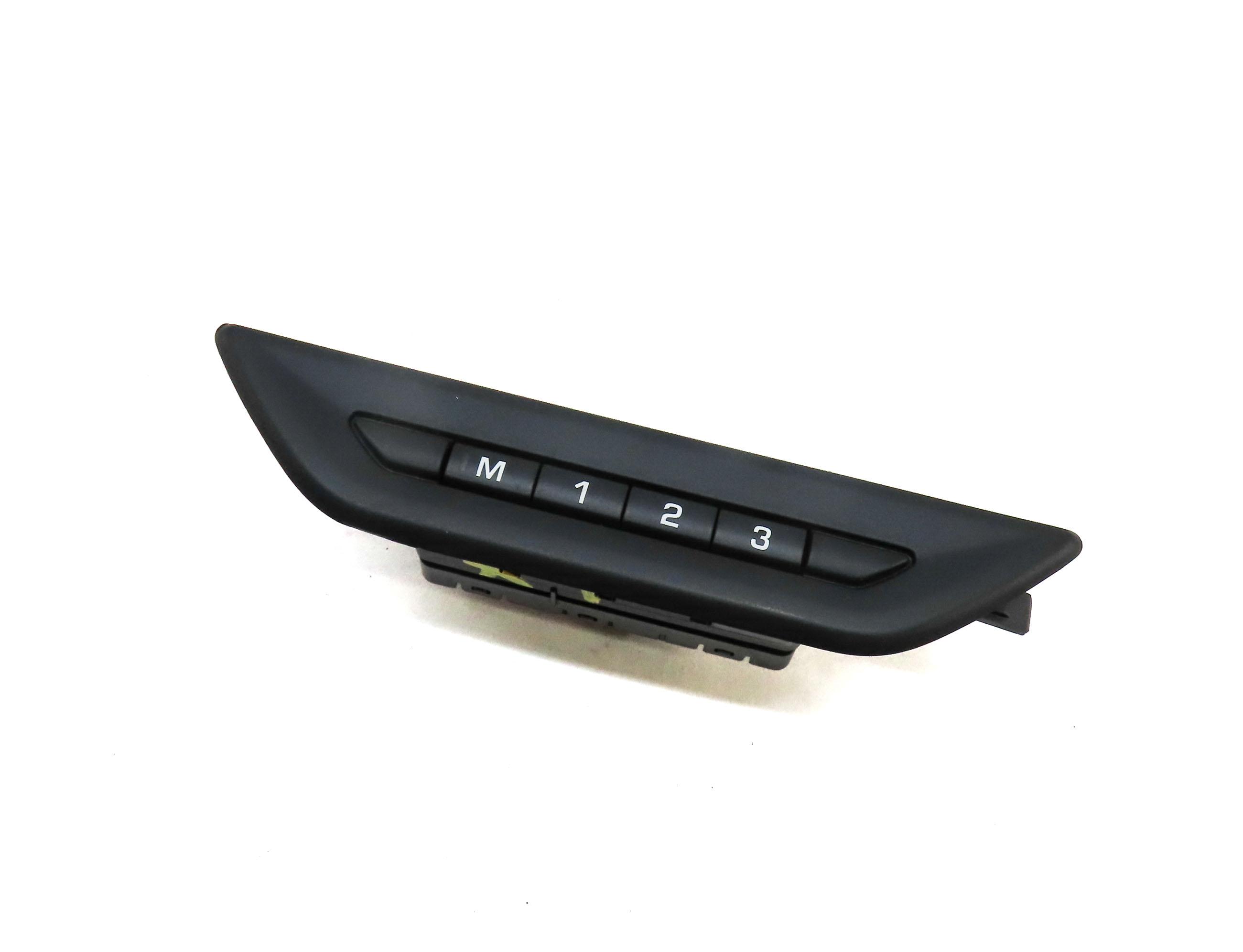 2020 LAND ROVER DISCOVERY SPORT (L550) FRONT RIGHT PASSENGER SEAT MEMORY SWITCH — exact item pictured