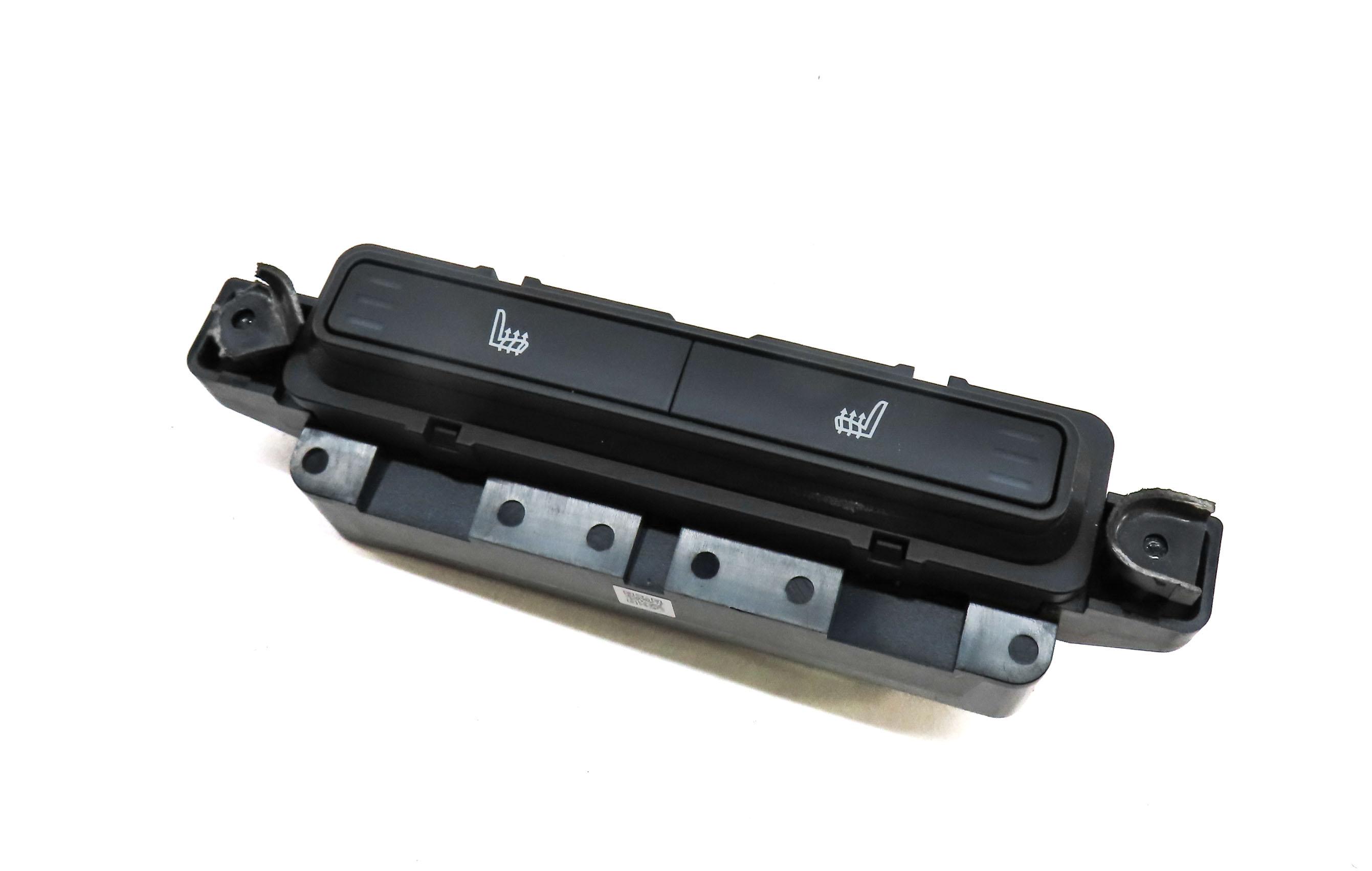 2020 LAND ROVER DISCOVERY SPORT (L550) REAR SEAT HEATER SWITCH BUTTON PANEL — exact item pictured