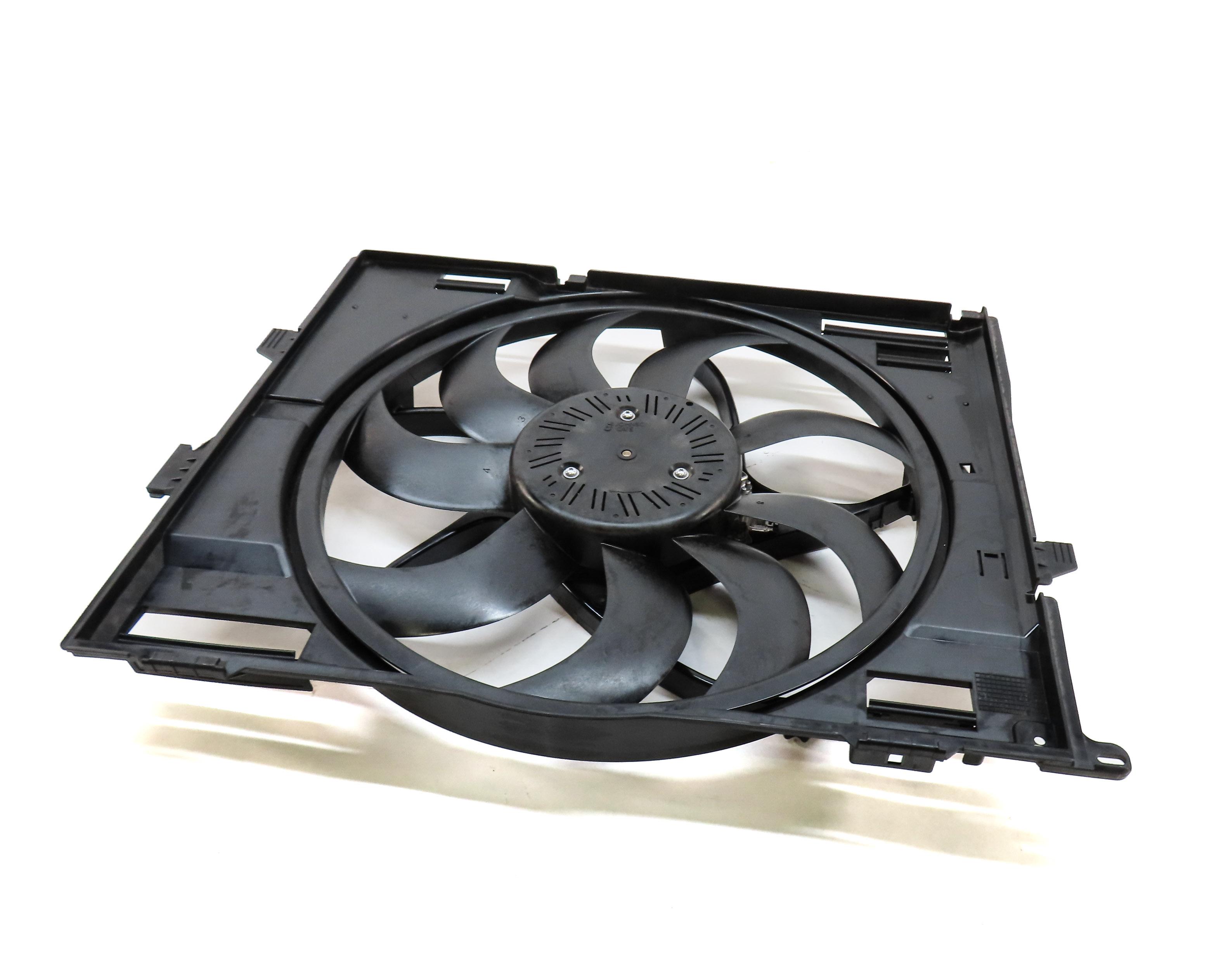 17-21 BMW 2 3 3GT 4 F22 F30 F32 F34 2.0L B46 ENGINE RADIATOR COOLING FAN SHROUD — exact item pictured