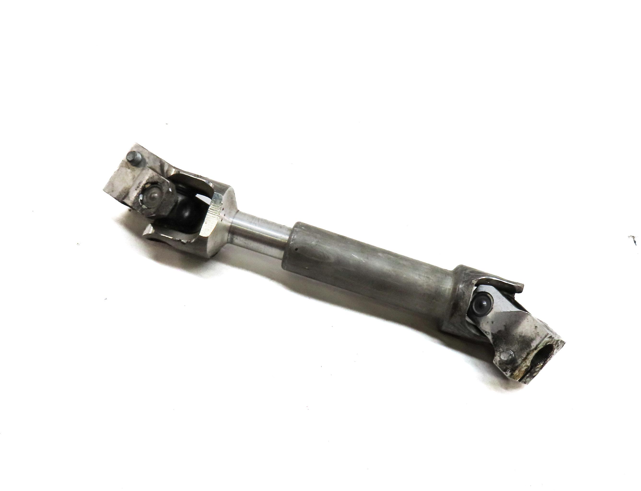 2012 BMW X5 (E70) STEERING COLUMN LOWER U-JOINT SHAFT 6774110 — exact item pictured
