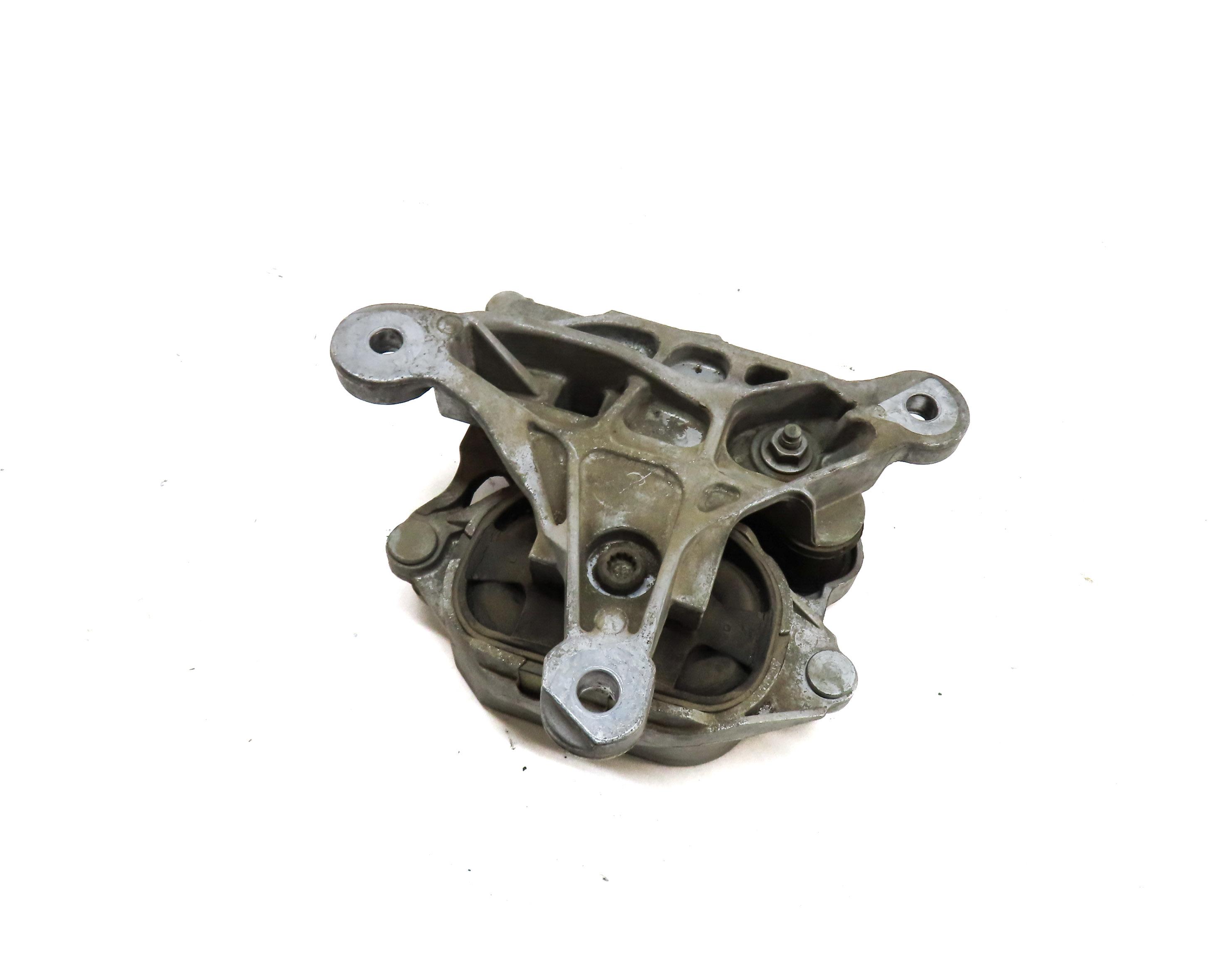2013 AUDI A6 (C7) 3.0L SUPER CTUA ENGINE AUTO AWD TRANSMISSION MOUNT BRACKET — exact item pictured