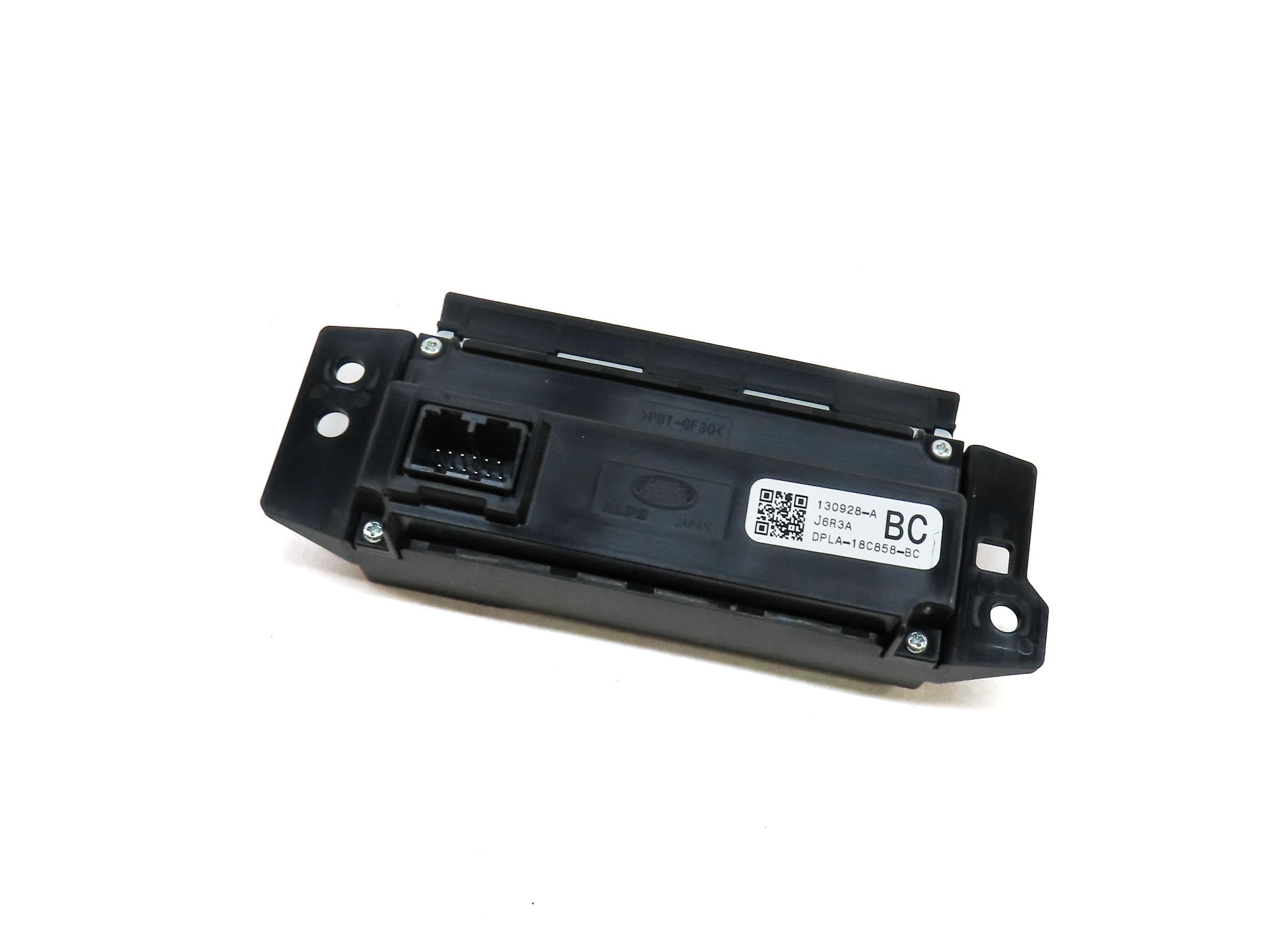 2014 LAND RANGE ROVER (L405) FRONT LEFT TOUCH SCREEN CONTROL MODULE DPLA18C858BC — exact item pictured