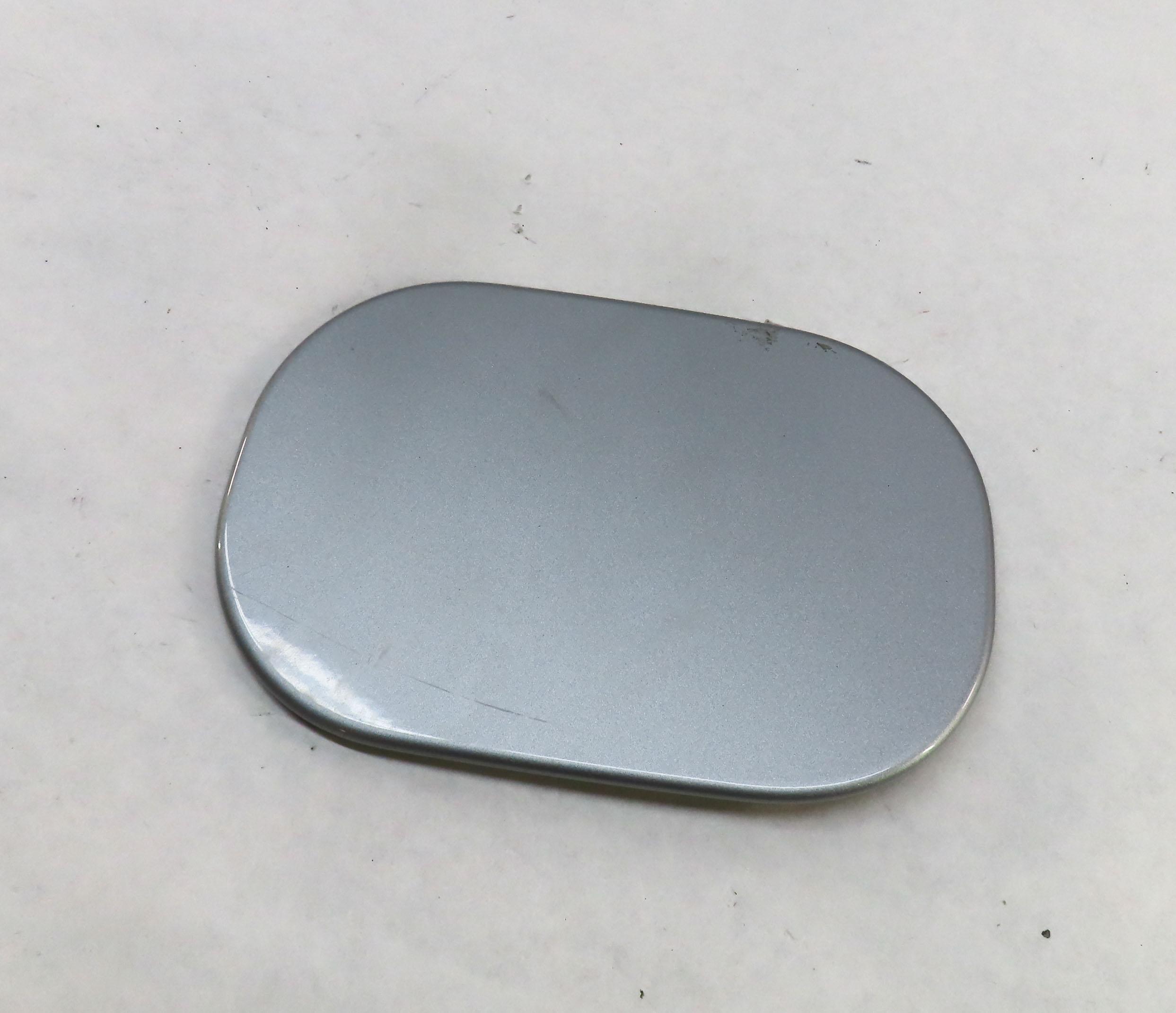 2013-2021 RANGE ROVER (L405) FUEL TANK DOOR LID COVER TRIM (INDUS SILVER 863) — exact item pictured