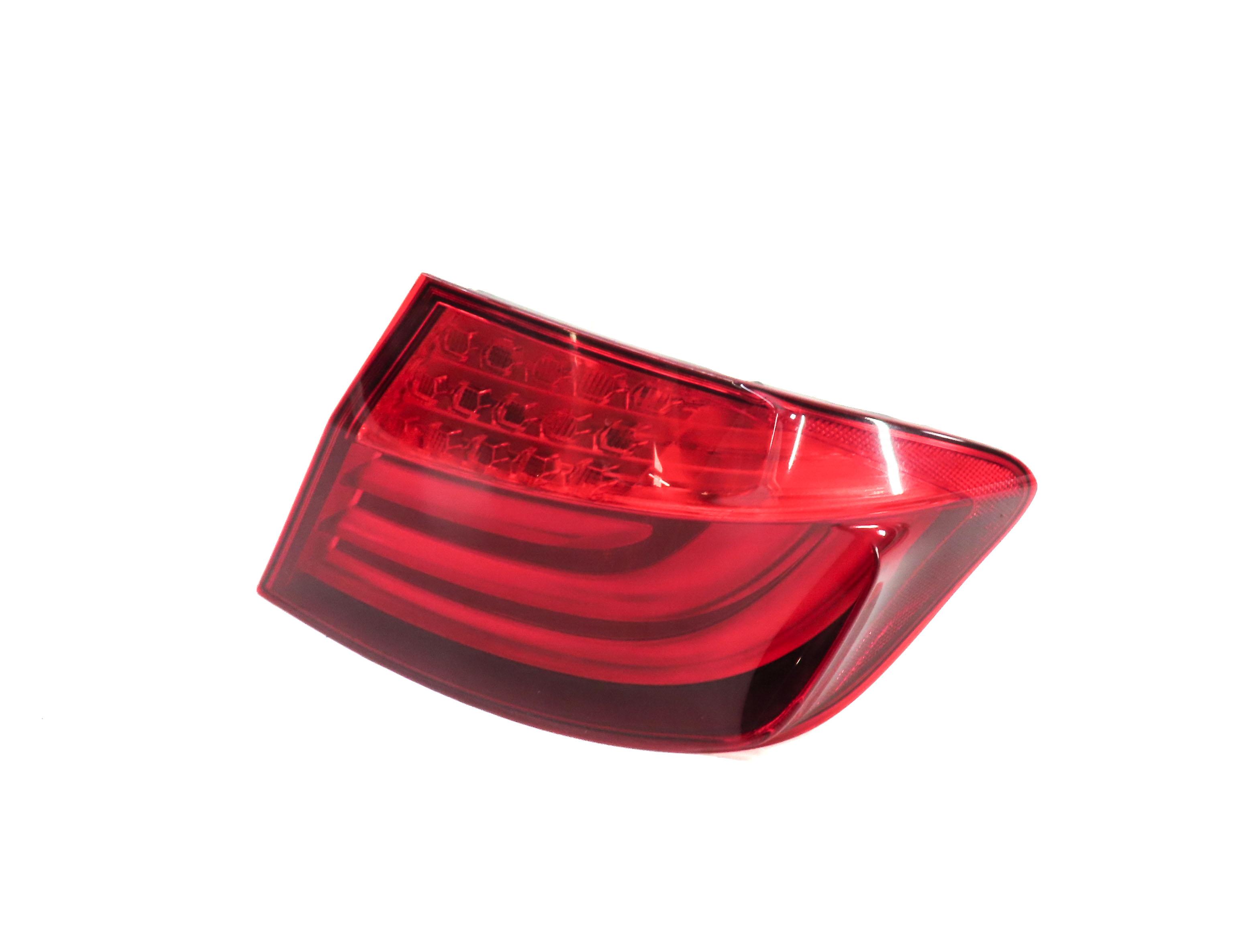 2011-2013 BMW 5 SERIES M5 F10 RIGHT PASSENGER OUTER TAILLIGHT BRAKE LIGHT LAMP — exact item pictured