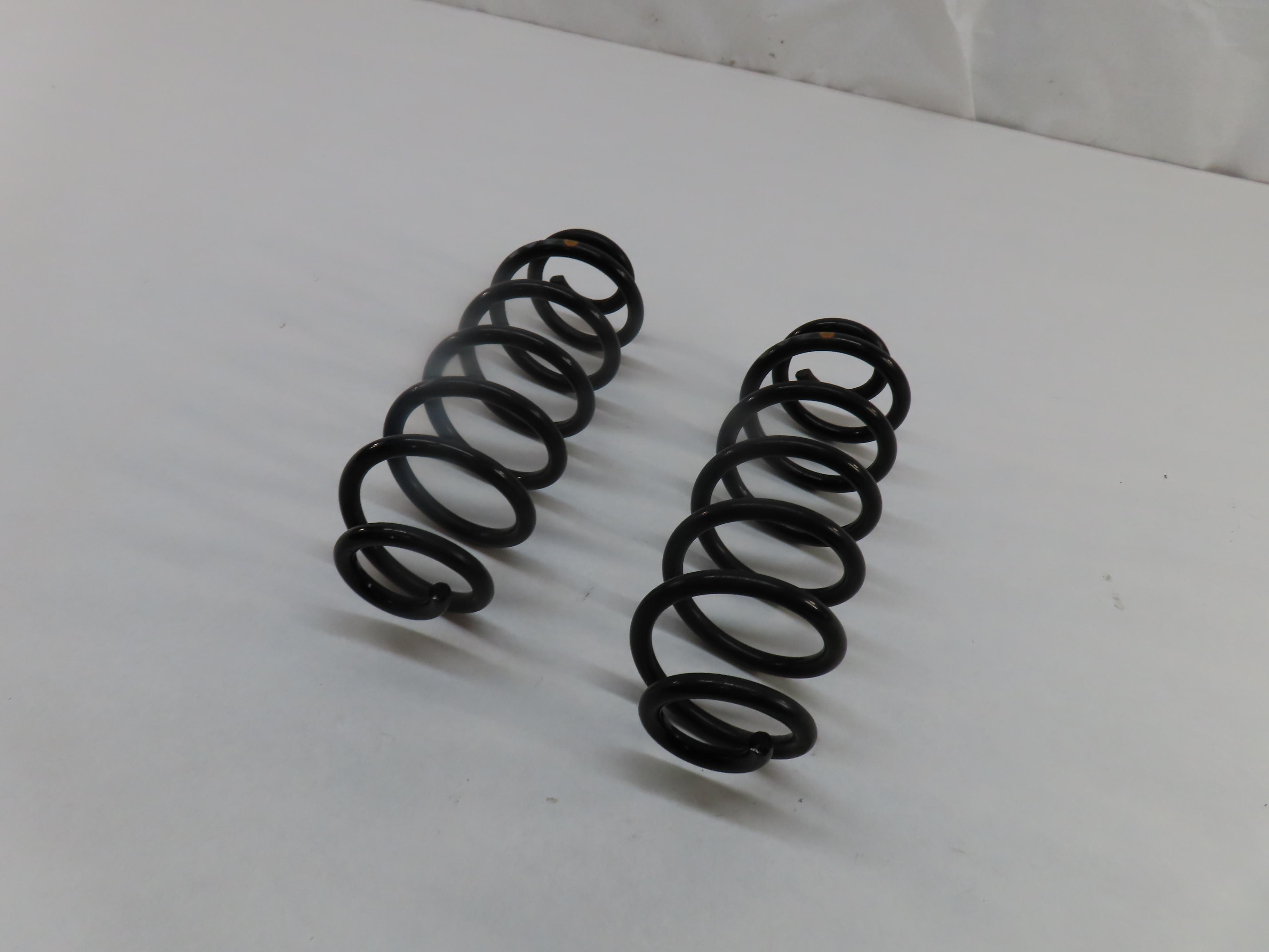 2009-2017 AUDI Q5 SQ5 (8R) LEFT & RIGHT REAR STANDARD SUSPENSION COIL SPRING SET — exact item pictured