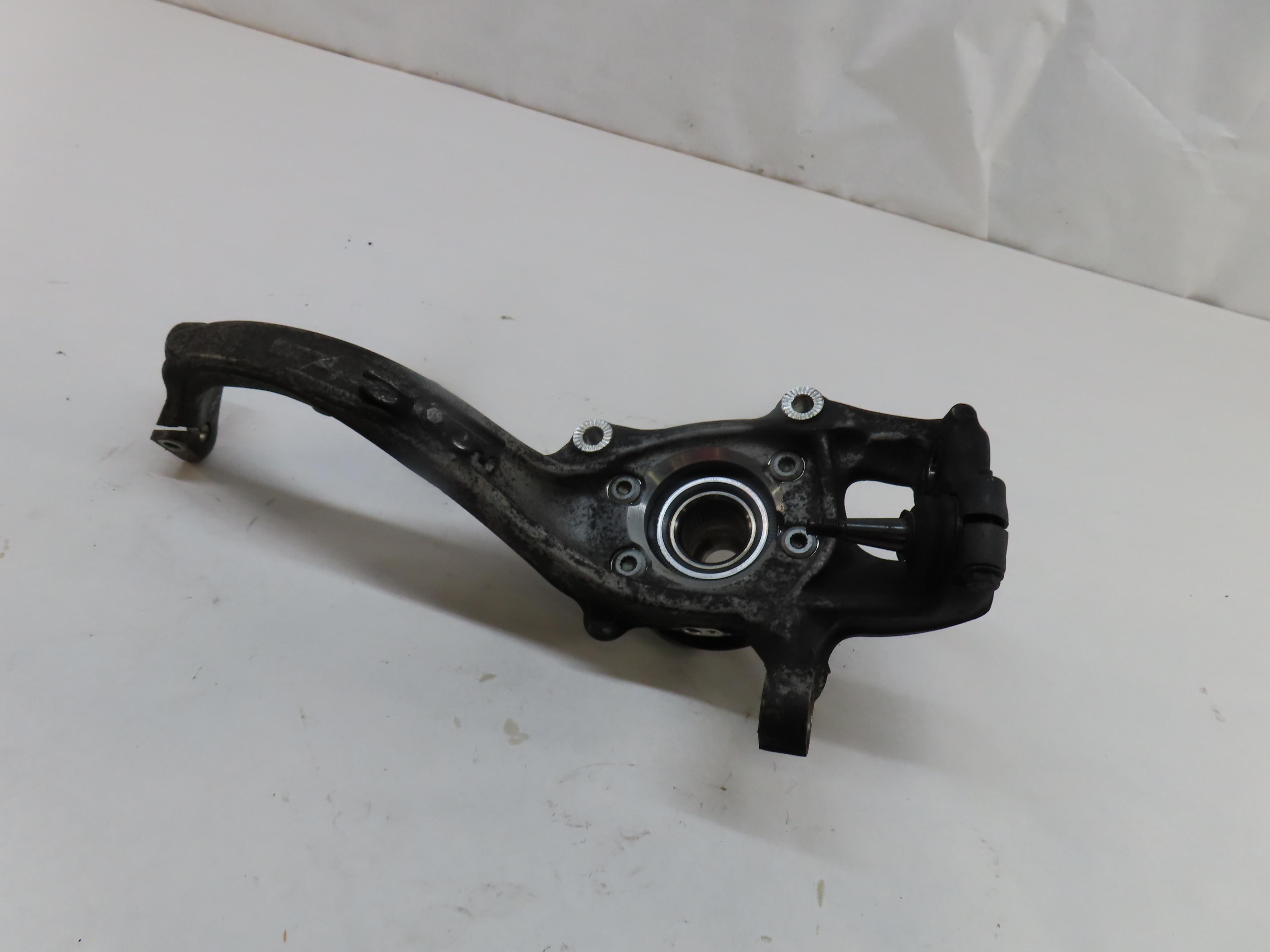 10-16 AUDI A4 S4 A5 S5 Q5 (B8 8K 8T 8R) RIGHT FRONT PASSENGER SPINDLE KNUCKLE — exact item pictured