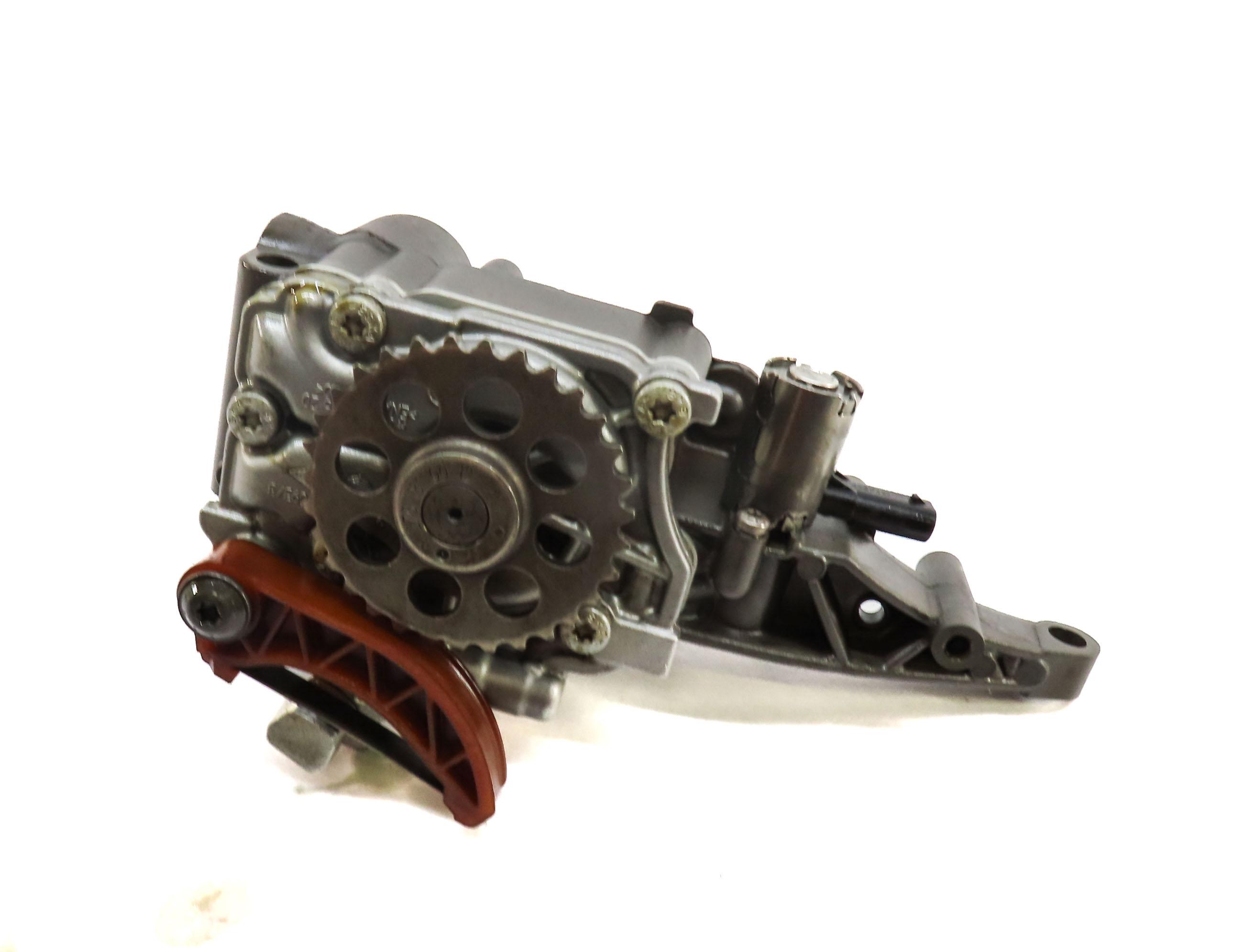 2015 MERCEDES ML400 (W166) 3.0L TURBO M276 ENGINE OIL PUMP 2781810601 — exact item pictured