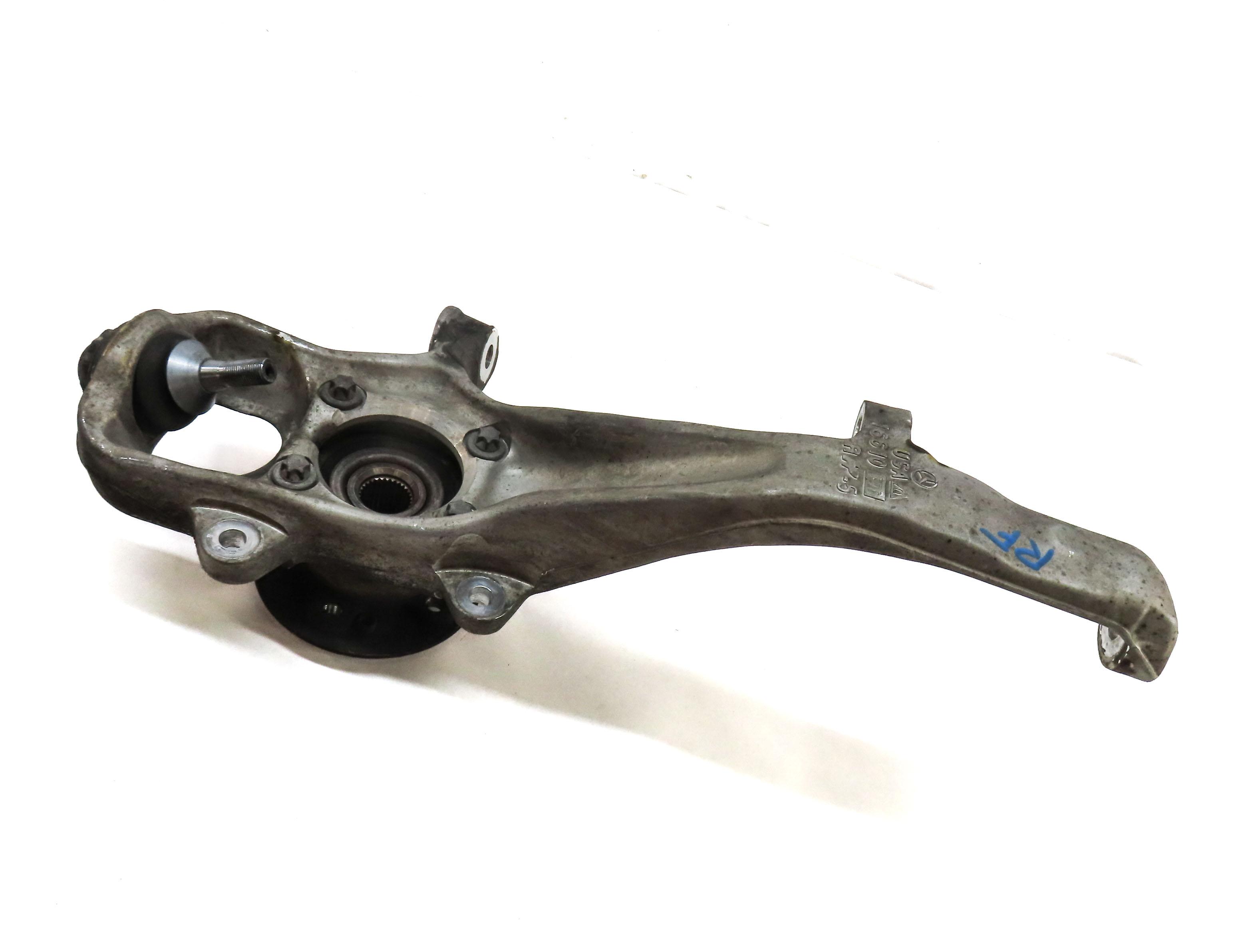 12-19 MERCEDES GL GLE GLS ML (W166 X166) FRONT RIGHT PASSENGER SPINDLE KNUCKLE — exact item pictured