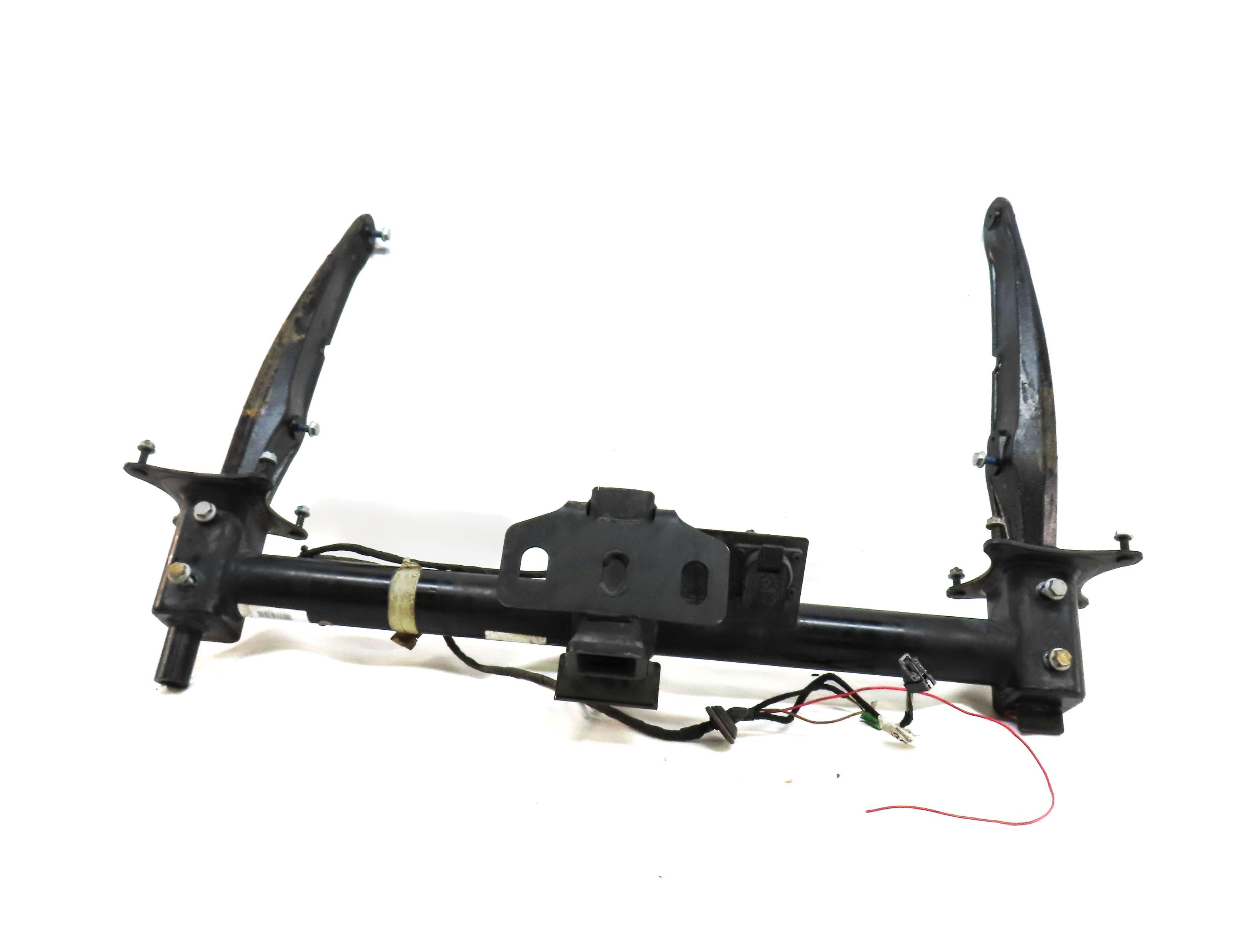 09-12 MERCEDES GL-CLASS (X164) REAR TOW HITCH TRAILER TOWING HITCH (HARNESS CUT) — exact item pictured