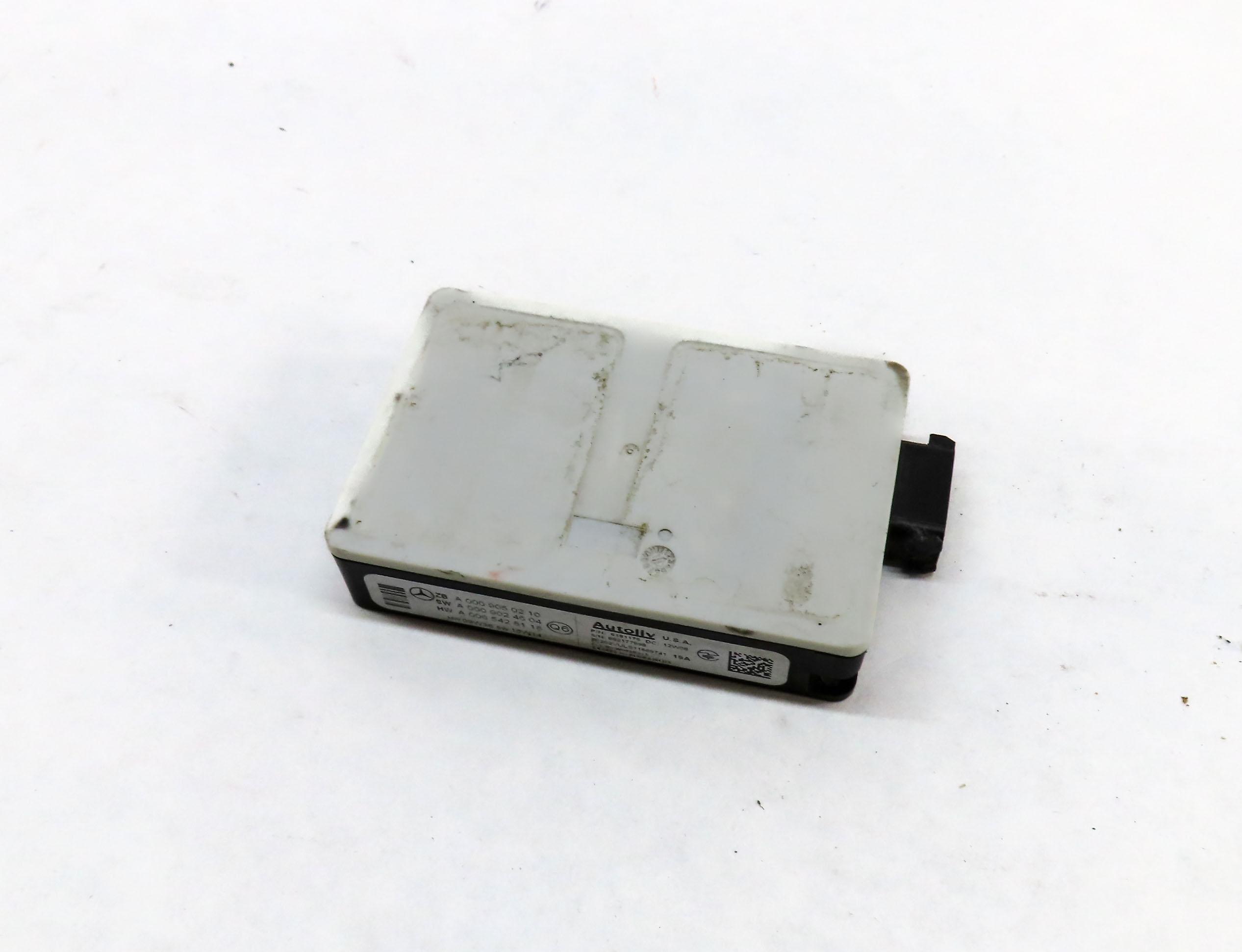 2012 MERCEDES GL350 (X164) REAR BLIND SPOT RADAR SENSOR MODULE 0009050210 — exact item pictured