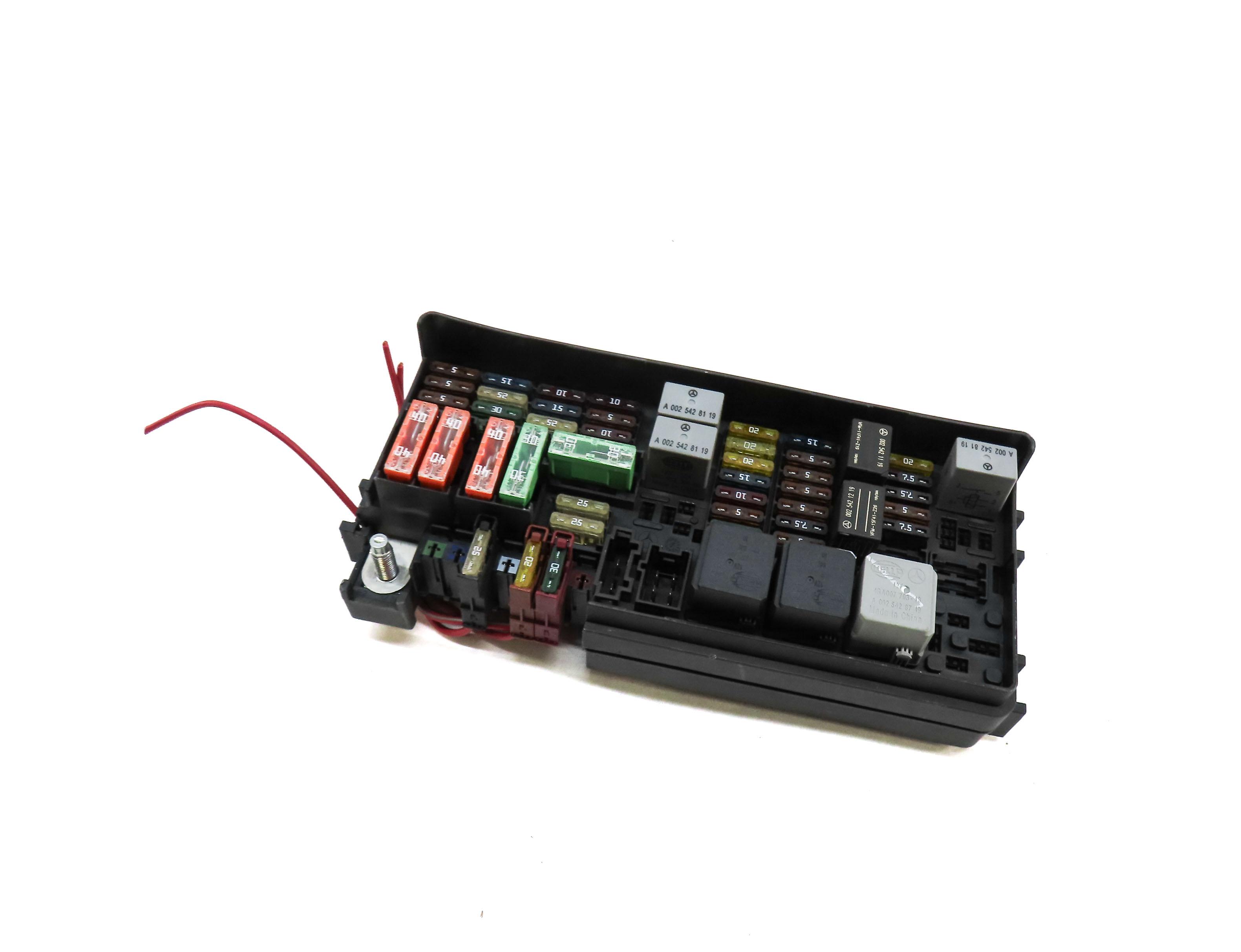 2012 MERCEDES GL350 (X164) REAR HATCH TAILGATE TRUNK RELAY FUSE BOX 1645403372 — exact item pictured