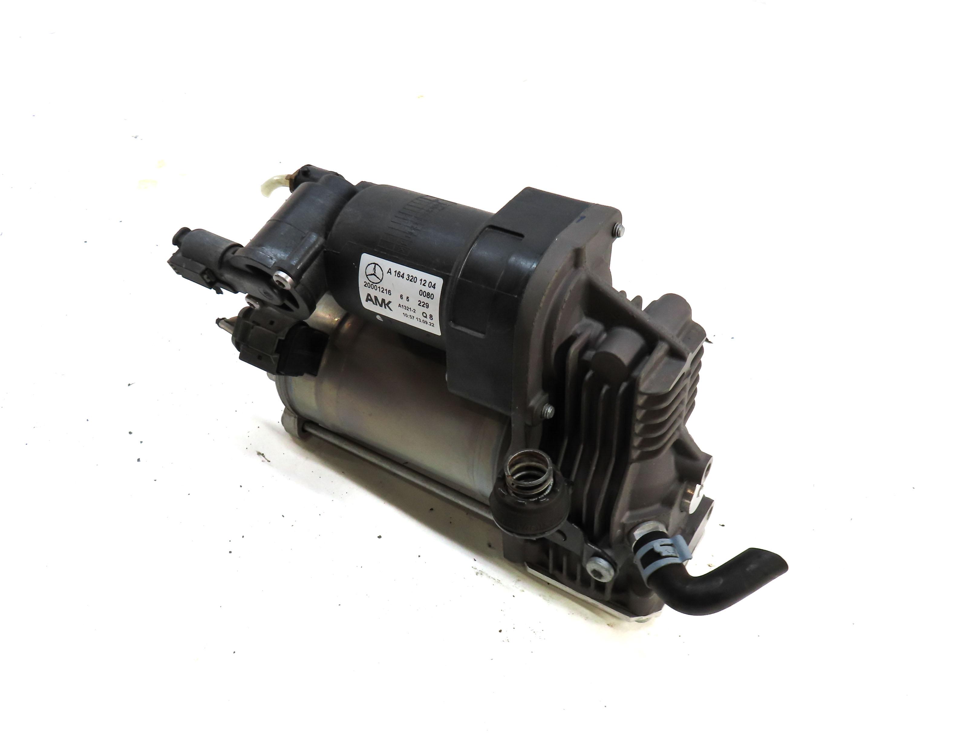 06-11 MERCEDES BENZ GL ML CLASS (X164 W164) AIR SUSPENSION COMPRESSOR PUMP MOTOR — exact item pictured