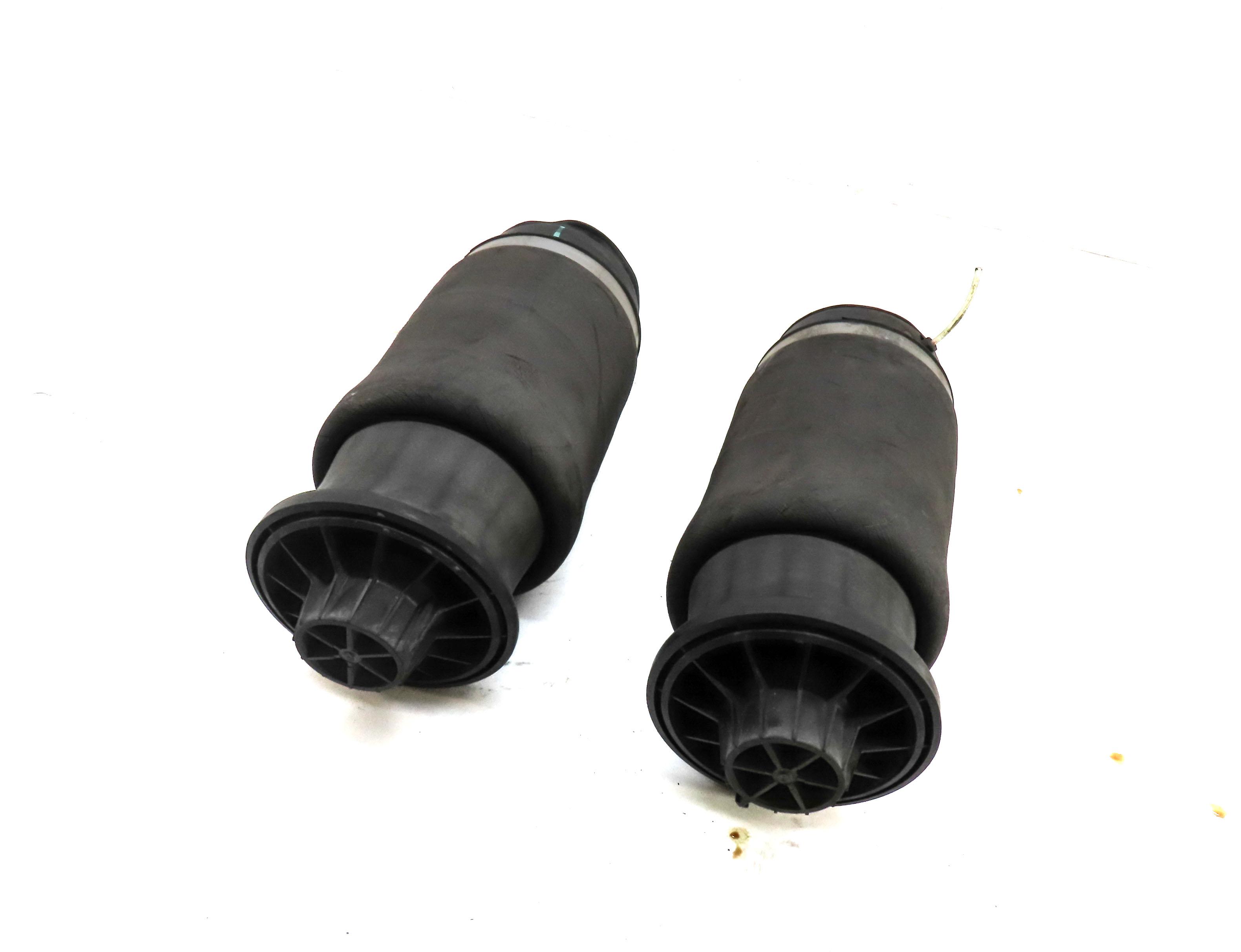 2012 MERCEDES GL350 (X164) REAR LEFT & RIGHT SUSPENSION AIR SPRING SHOCK SET 2 — exact item pictured