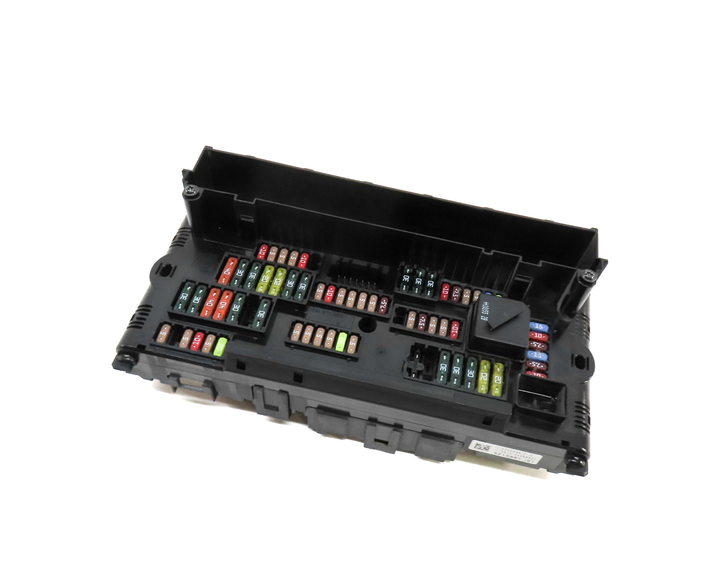 2011 BMW 535i (F10) FRONT POWER DISTRIBUTION RELAY FUSE BOX 61149210861 — exact item pictured