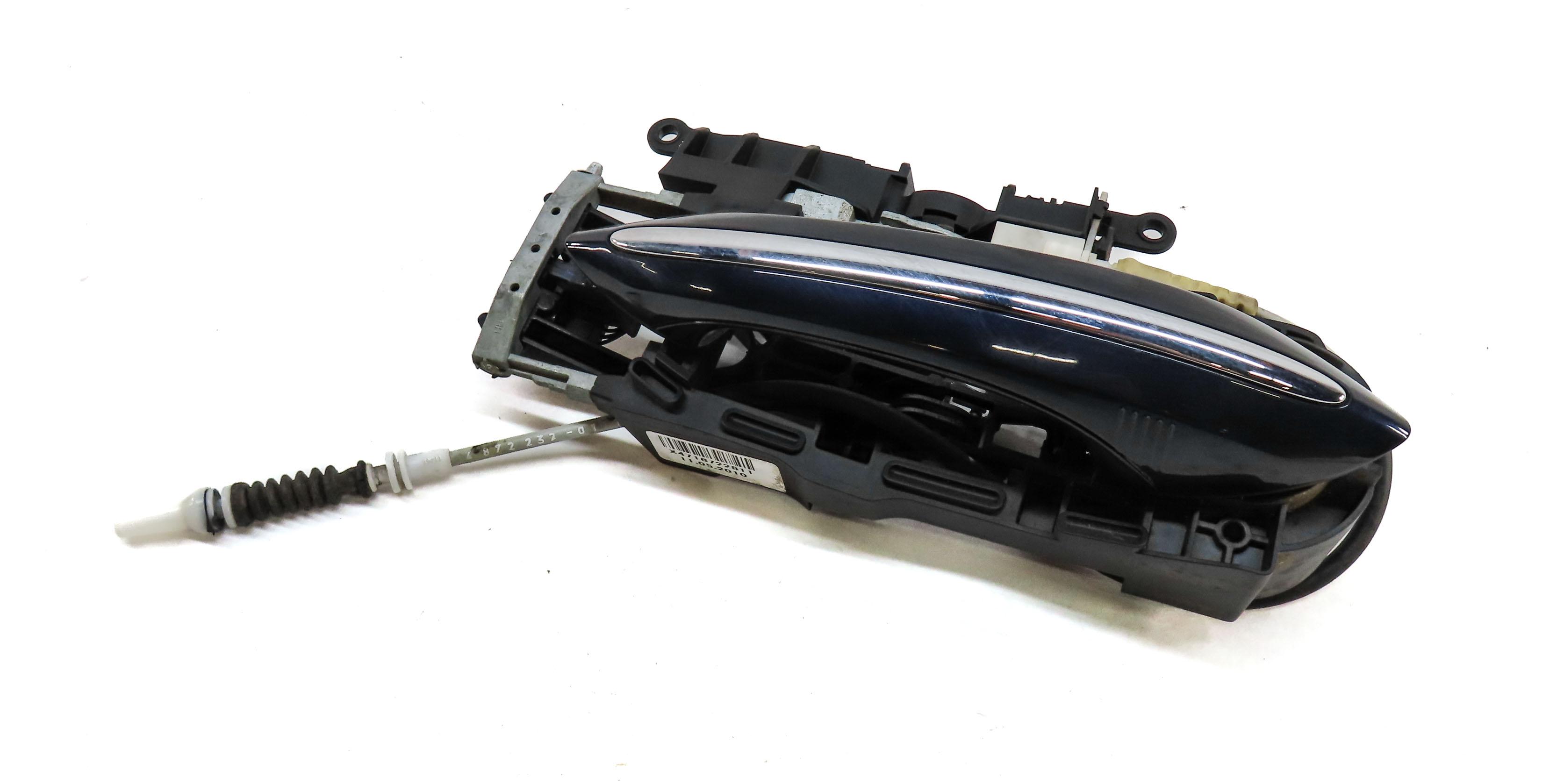 09-19 BMW 5 6 7 SERIES (F01 F07 F10 F12) RIGHT FRONT COMFORT DOOR HANDLE (BLUE) — exact item pictured