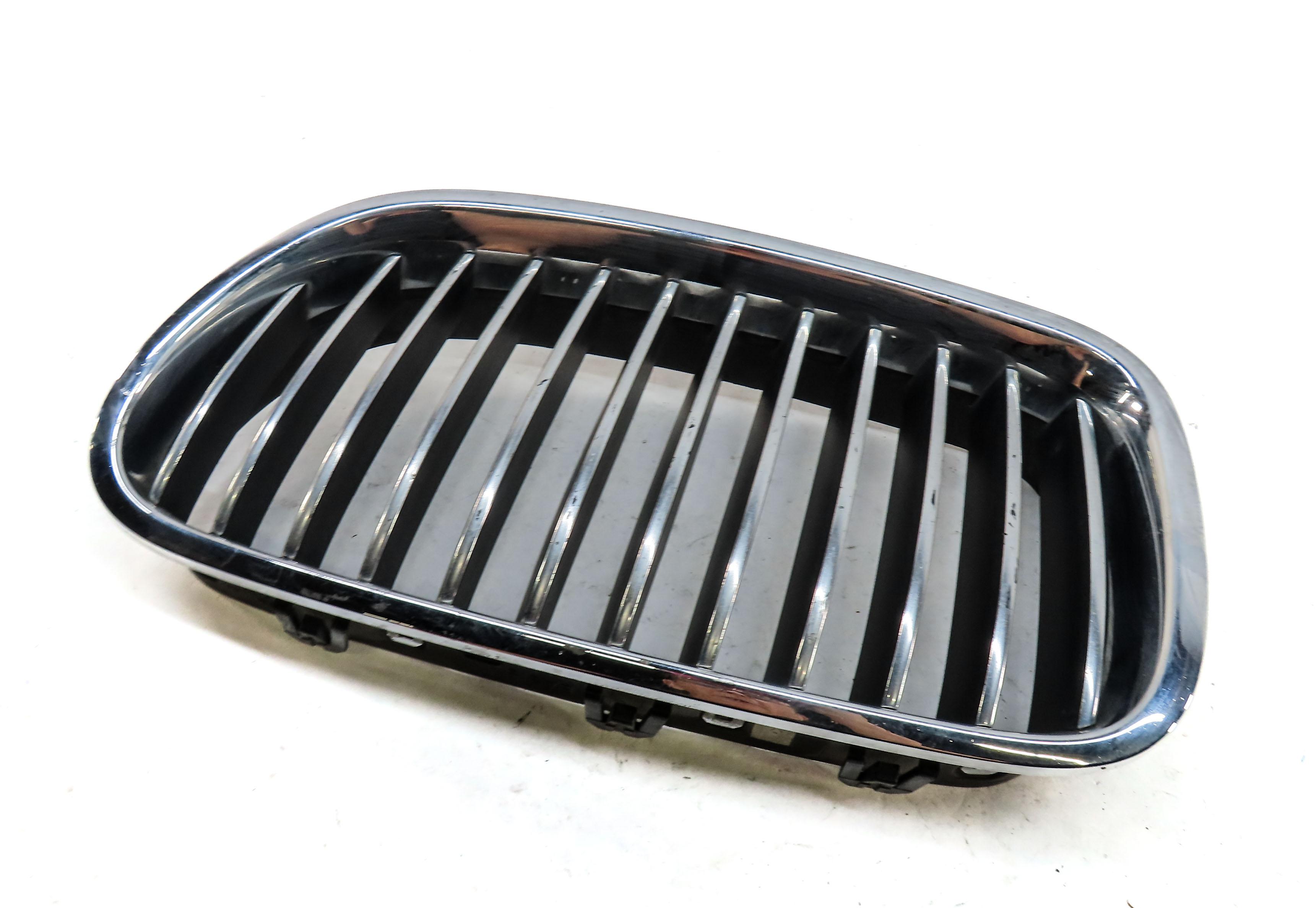 2011-2013 BMW 528i 535i 550i (F10) LEFT FRONT BUMPER AIR VENT GRILLE (CHROME) — exact item pictured