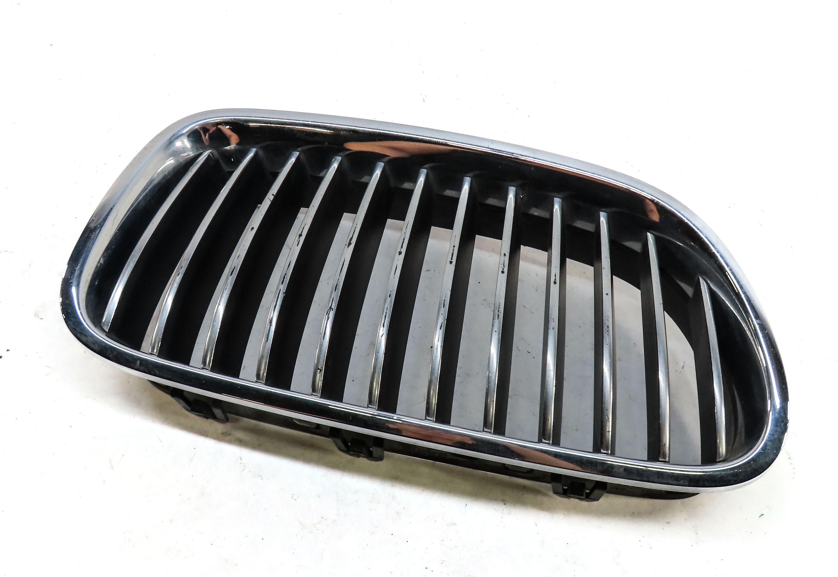 2011-2013 BMW 528i 535i 550i (F10) RIGHT FRONT BUMPER AIR VENT GRILLE (CHROME) — exact item pictured