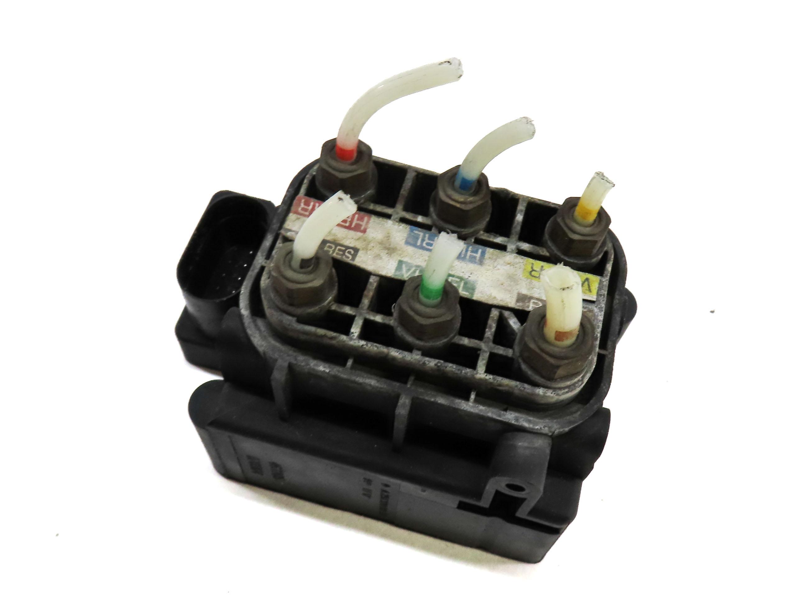 2008 MERCEDES GL450 (X164) AIR DISTRIBUTION VALVE BLOCK 2513200058 — exact item pictured