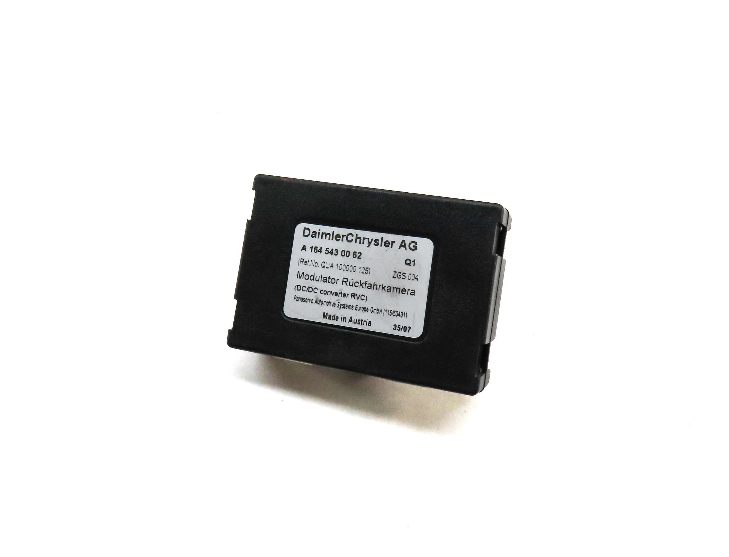 06-11 MERCEDES GL320 GL450 ML320 ML350 ML500 R320 R350 - REARVIEW CAMERA MODULE — exact item pictured