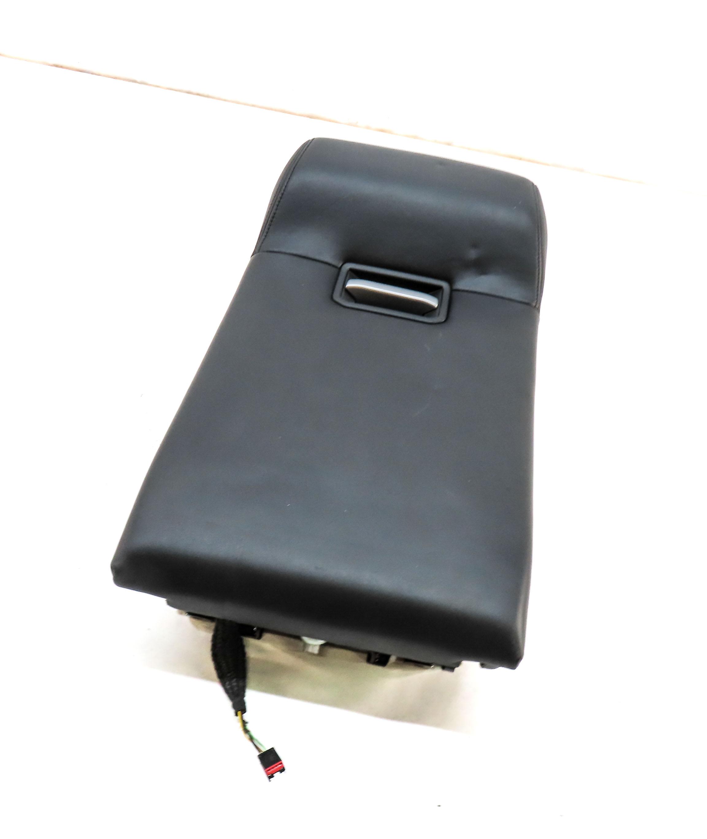 2013 LAND RANGE ROVER L405 REAR 2ND ROW SEAT FOLD DOWN ARMREST CUPHOLDER (BLACK) — exact item pictured