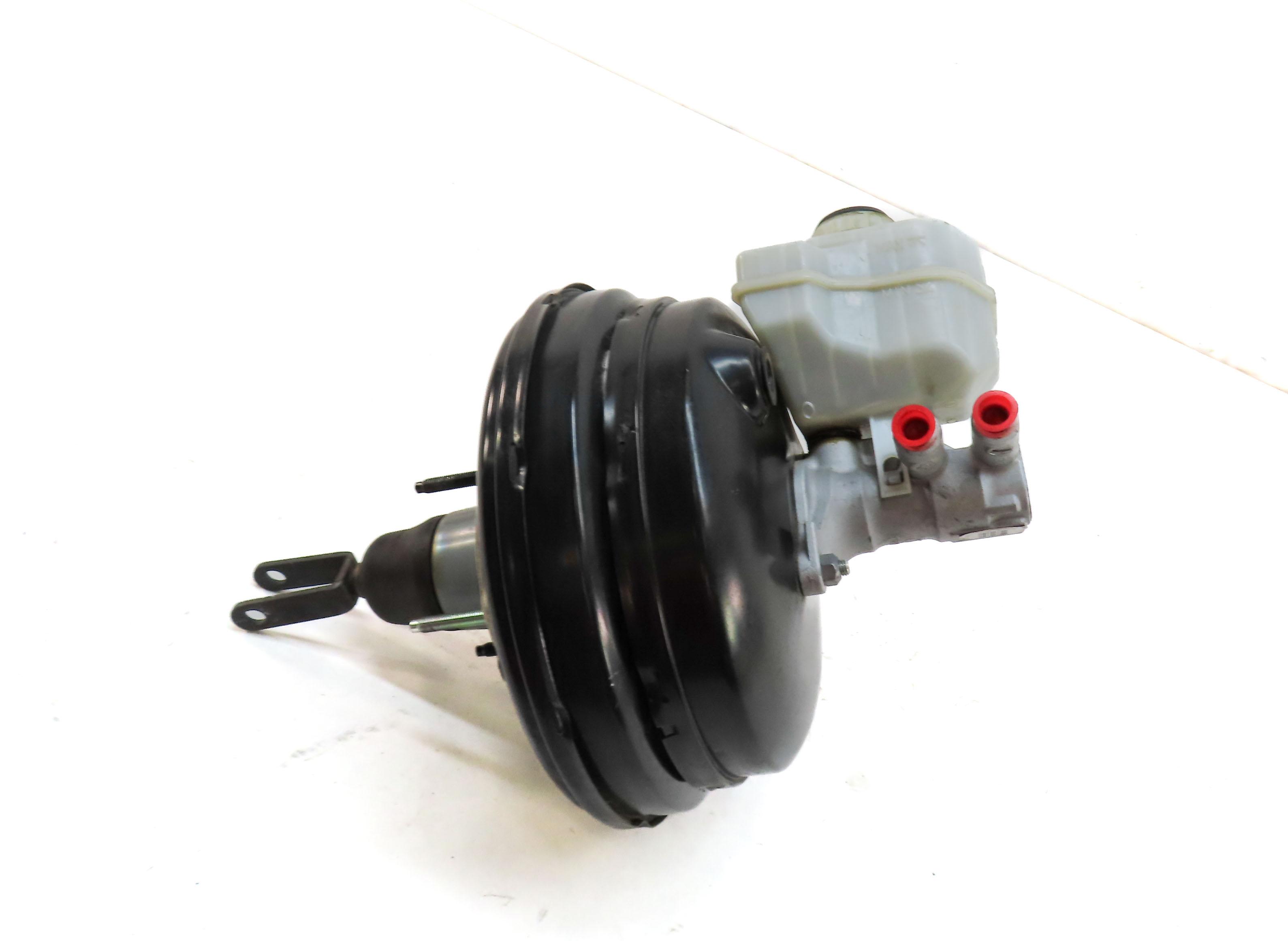 2013 RANGE ROVER (L405) POWER BRAKE BOOSTER w/ MASTER CYLINDER — exact item pictured