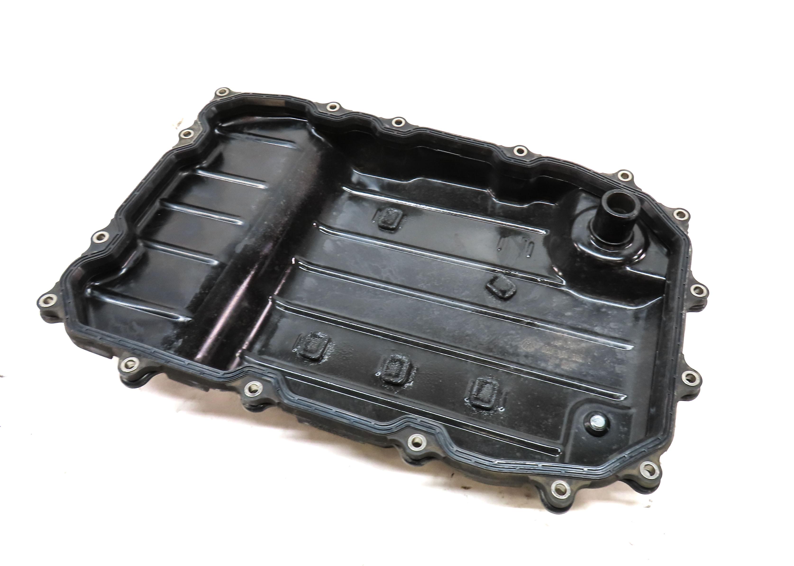 03-10 PORSCHE CAYENNE (955 957) AUTO AUTOMATIC TRANSMISSION OIL PAN FLUID PAN — exact item pictured