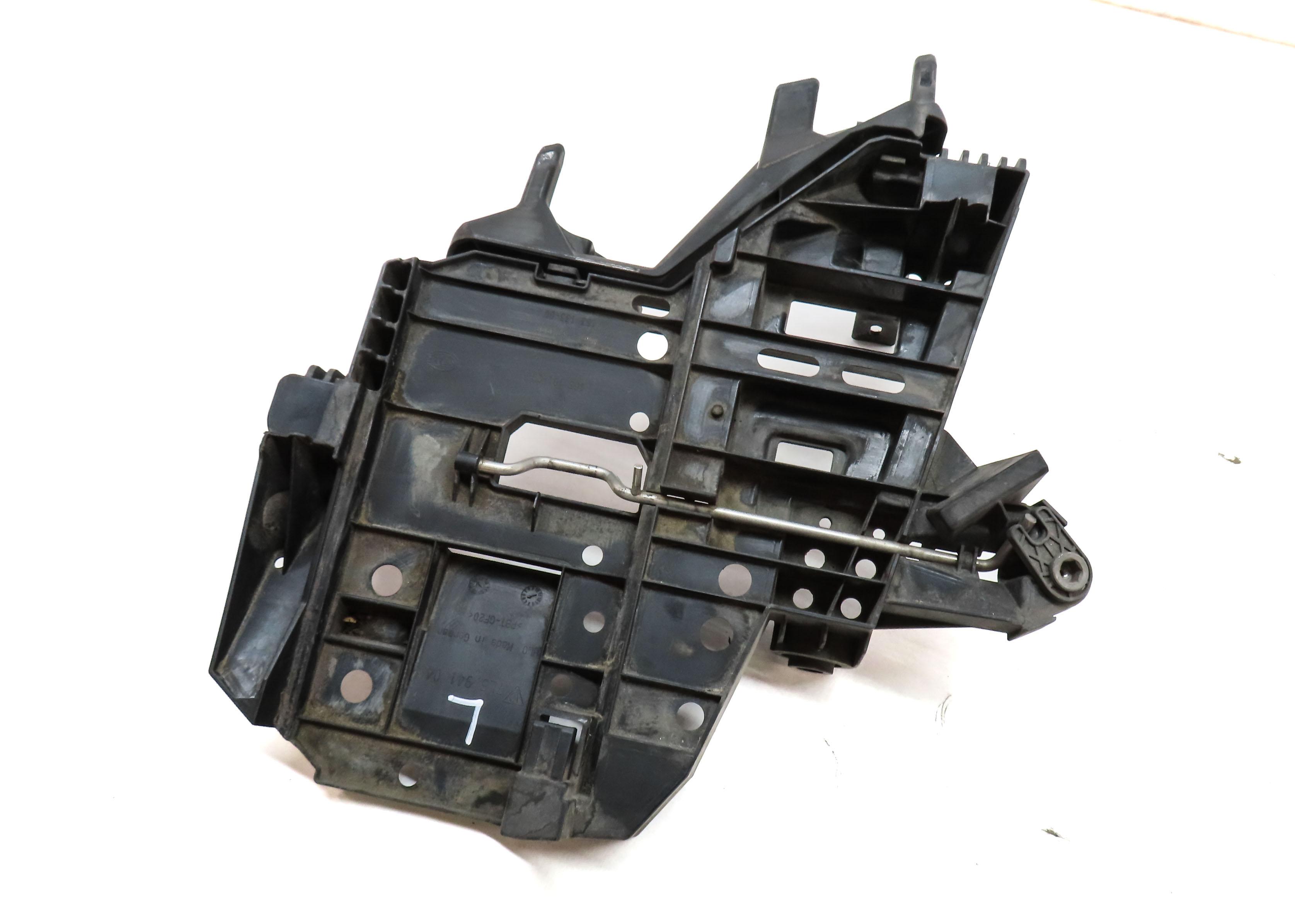 2009 PORSCHE CAYENNE (957) FRONT LEFT DRIVER HEADLIGHT MOUNT BRACKET 7L5941045 — exact item pictured
