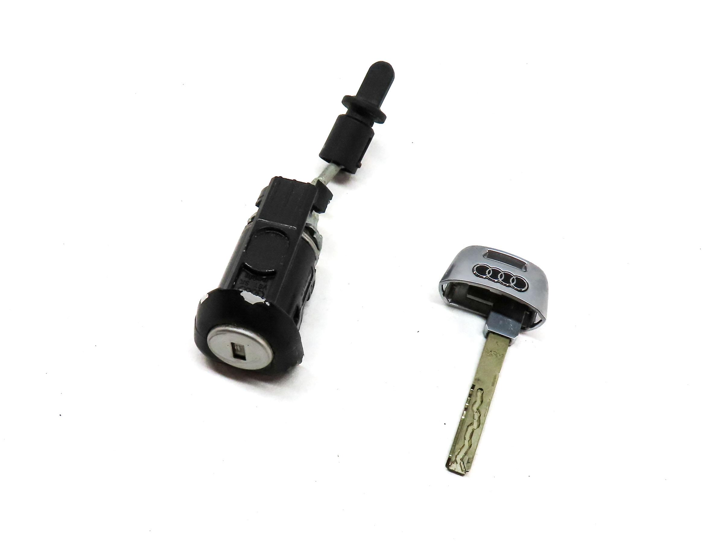 2018 AUDI Q5 (FY 80A) FRONT LEFT DRIVER DOOR LOCK CYLINDER w/ SKELETON KEY — exact item pictured