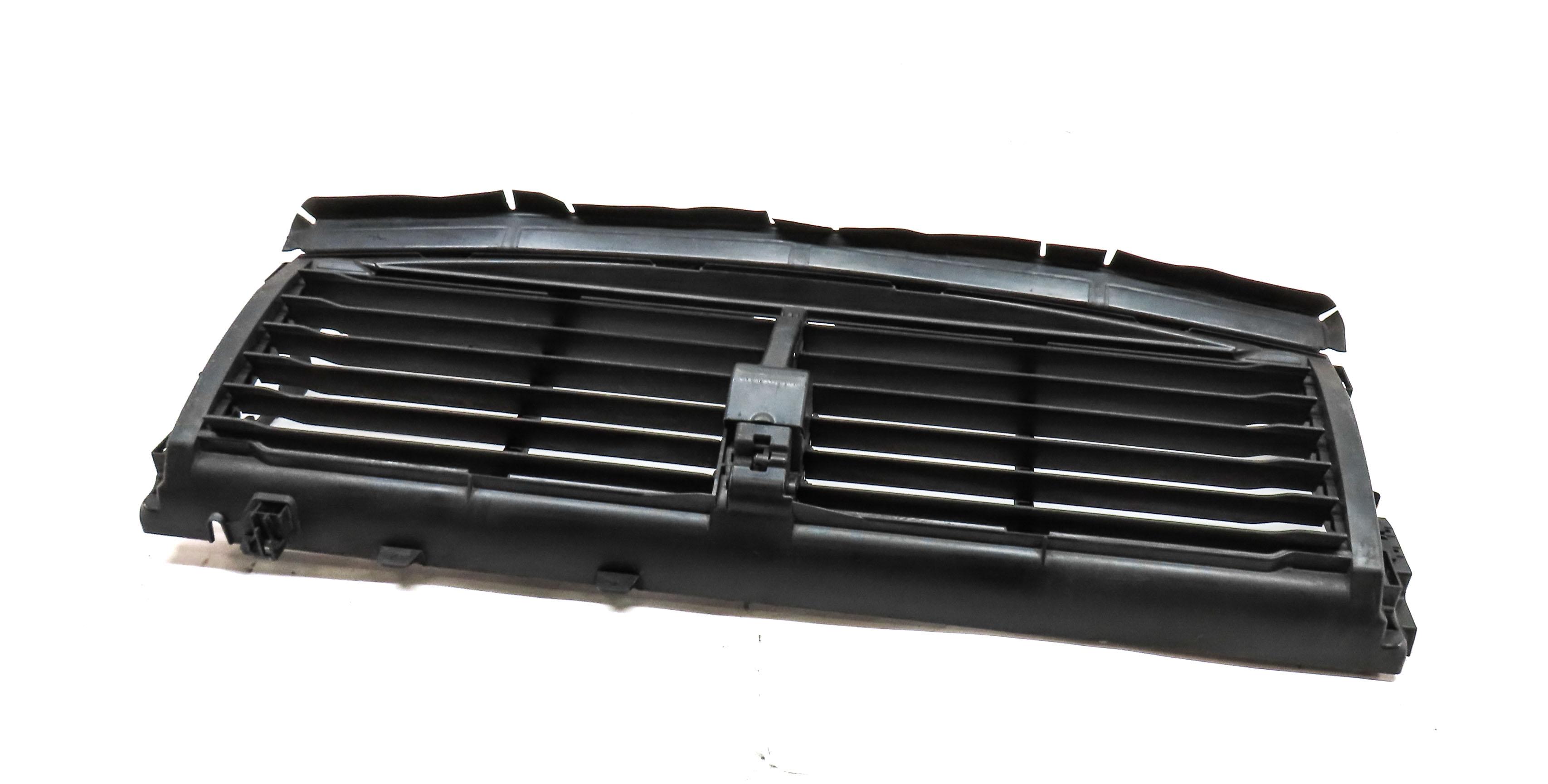2018 AUDI Q5 (FY 80A) FRONT LOWER CENTER GRILLE AIR SHUTTER 80A121345AE — exact item pictured