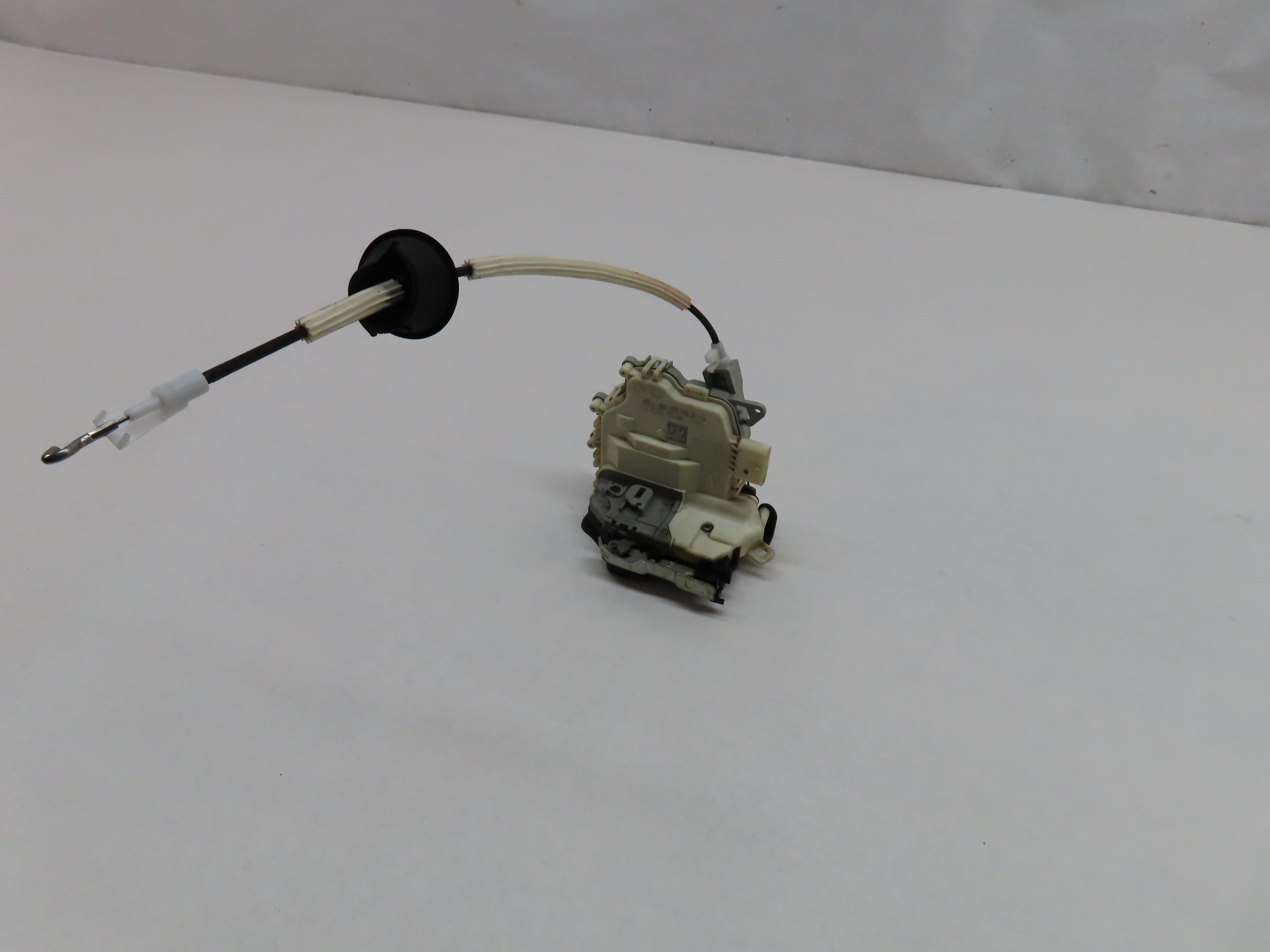 10-18 AUDI A3 A4 A8 Q3 Q5 S3 S4 SQ5 S8 (B8 D4 4H 8K 8R 8V) RIGHT REAR DOOR LATCH — exact item pictured