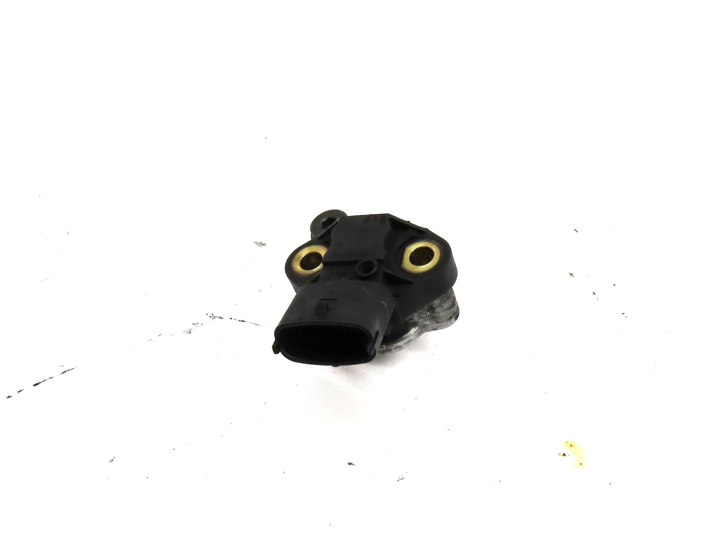 2011 PORSCHE PANAMERA (958) 4.8L M48 NON-TURBO ENGINE OIL PRESSURE SENSOR — exact item pictured