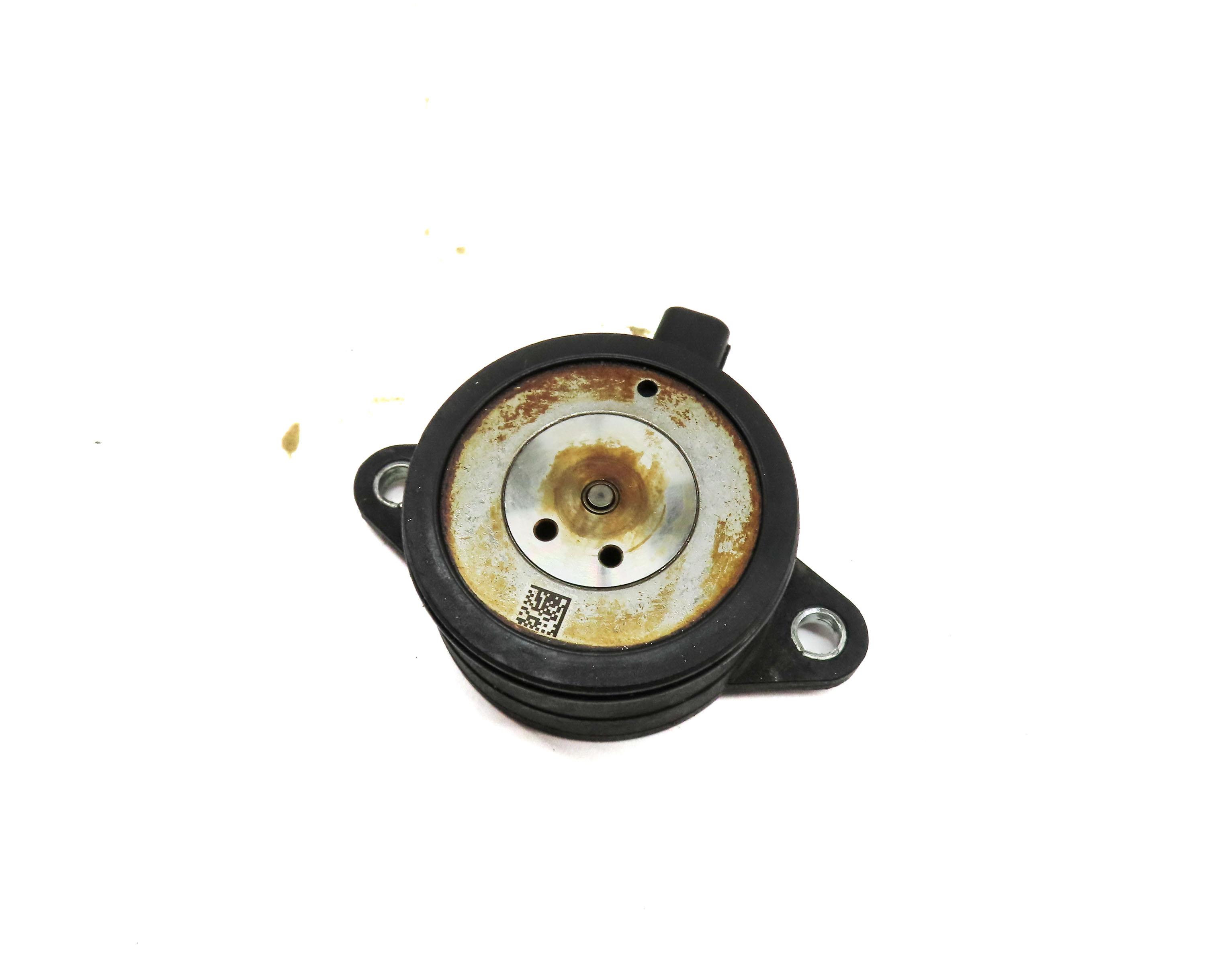 2014 LAND ROVER LR4 3.0L SUPERCHARGED ENGINE RIGHT TIMING GEAR SENSOR — exact item pictured