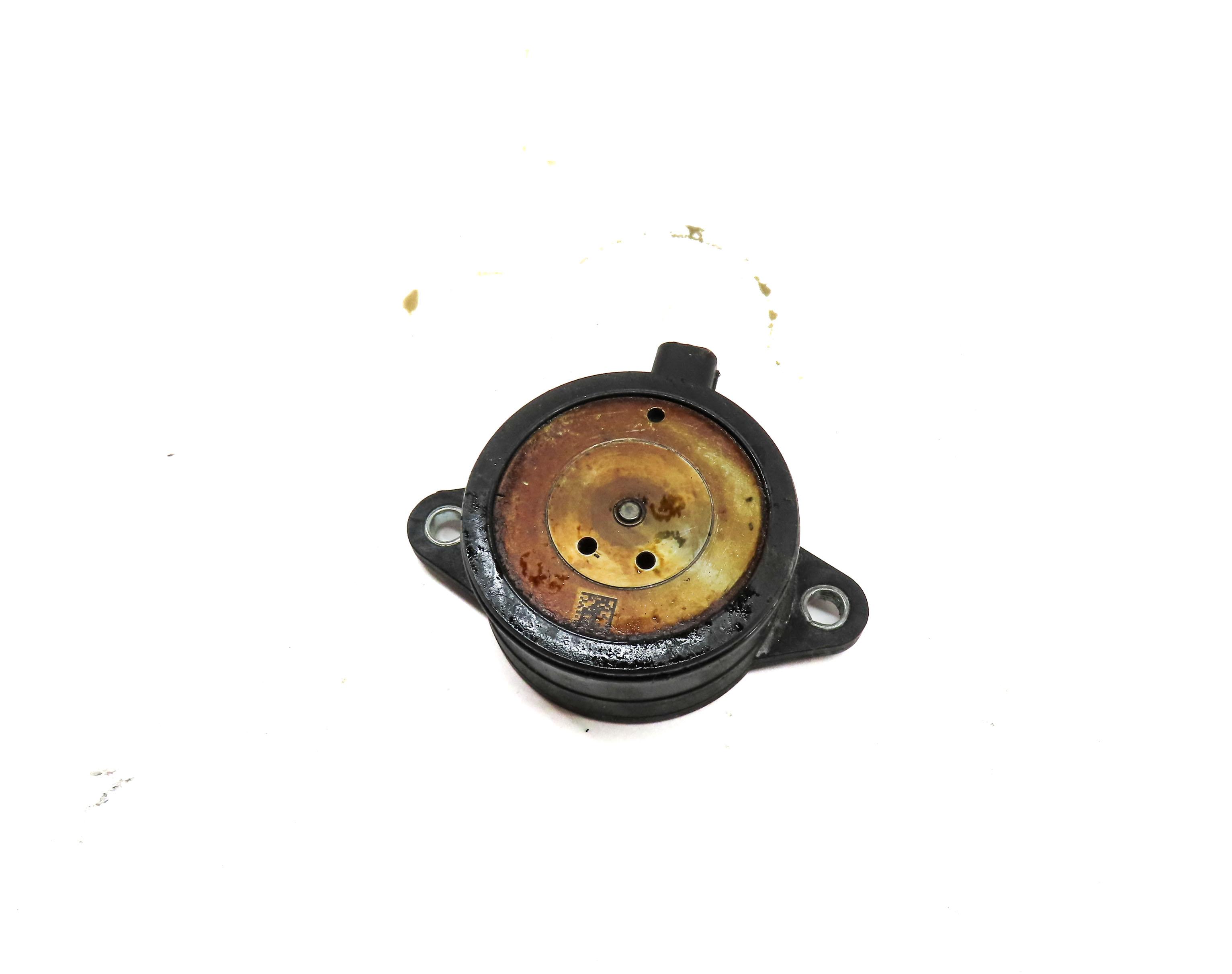 2014 LAND ROVER LR4 3.0L SUPERCHARGED ENGINE RIGHT TIMING GEAR SENSOR — exact item pictured