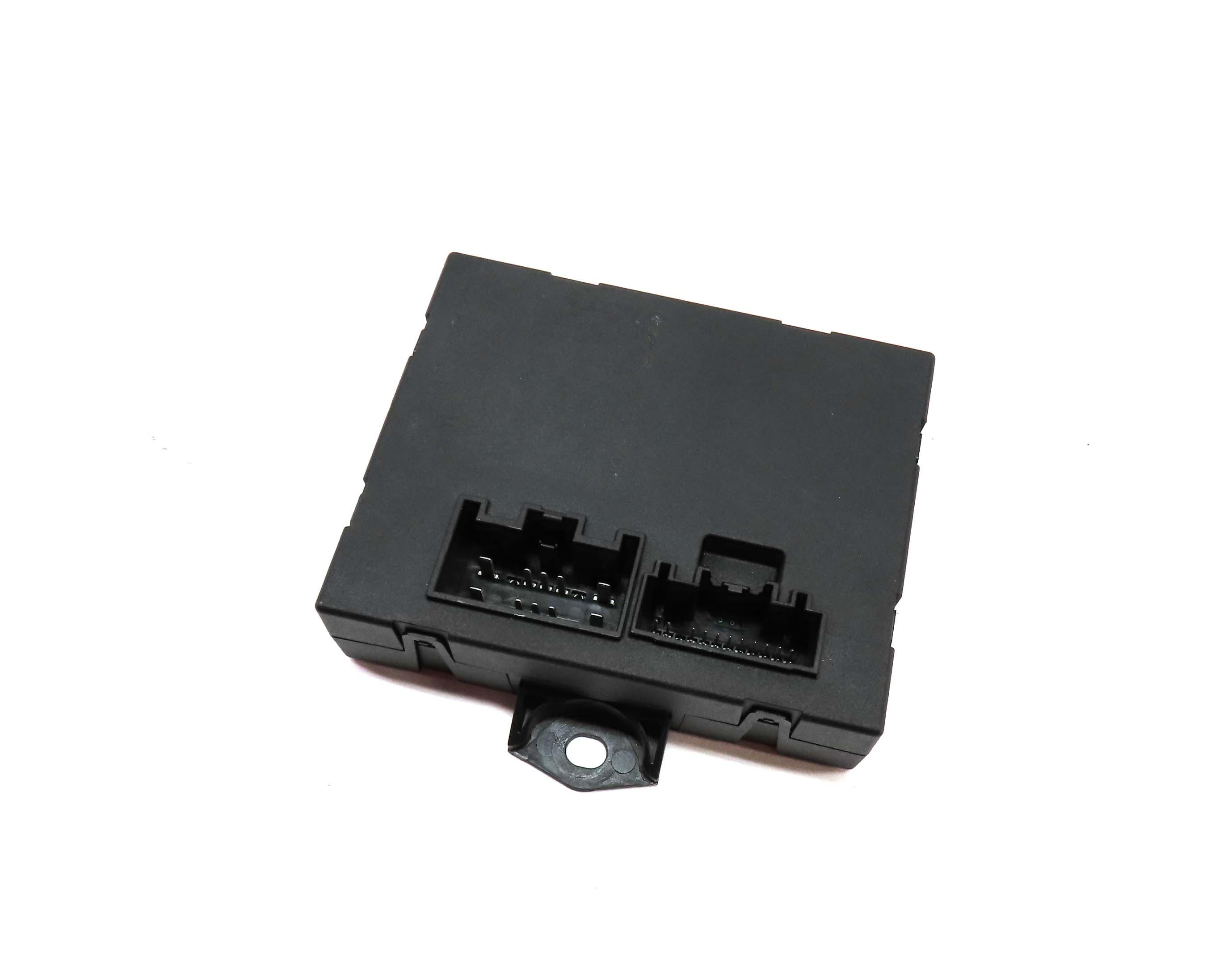 2014-2019 RANGE ROVER (L405) REAR UPPER TRUNK LIFT LIFTGATE CONTROL MODULE — exact item pictured