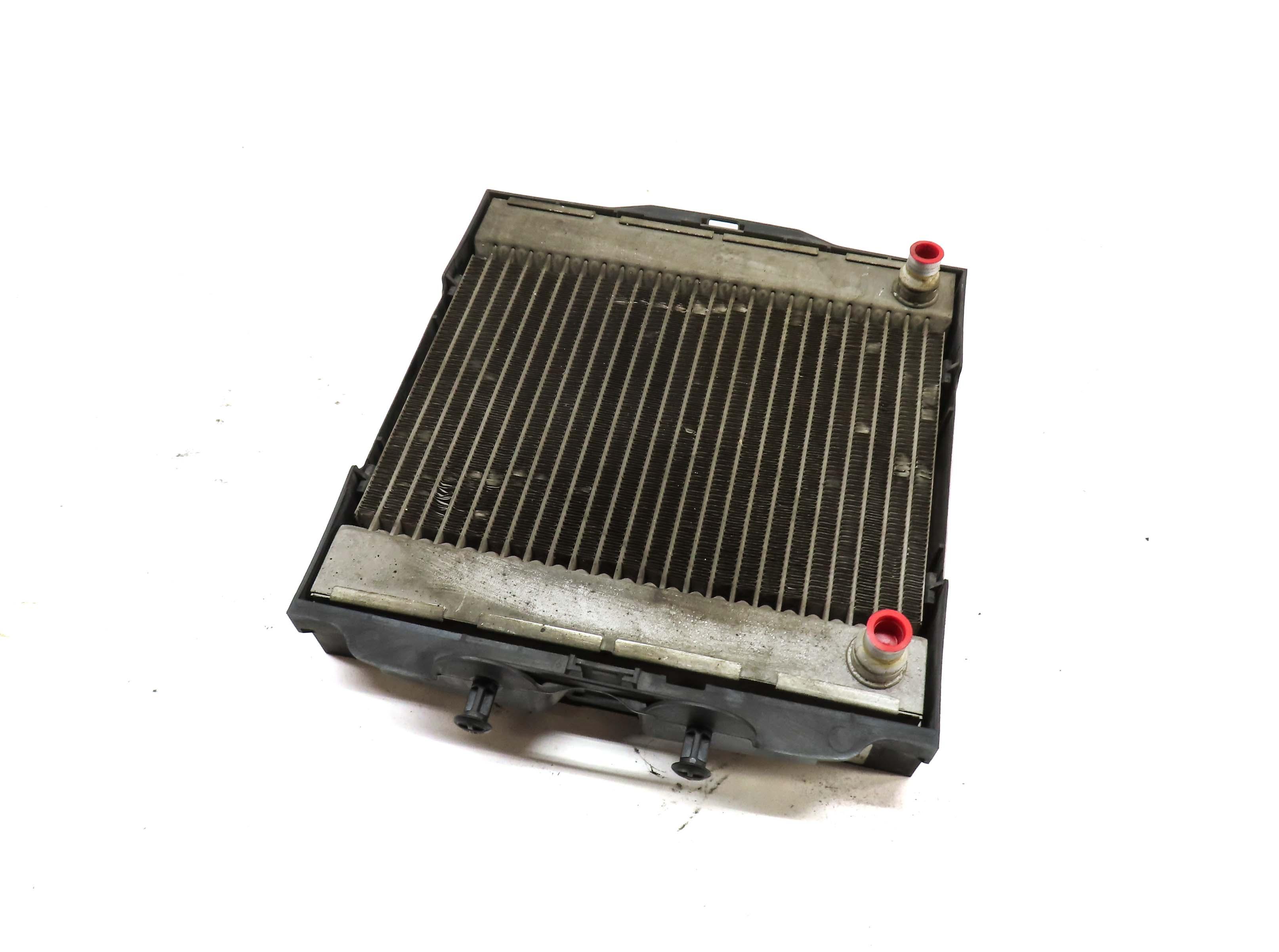 11-19 BMW 535i 535iGT 640i 740i (F01 F06 F07 F10) 2.0T / 3.0L AUXILIARY RADIATOR — exact item pictured