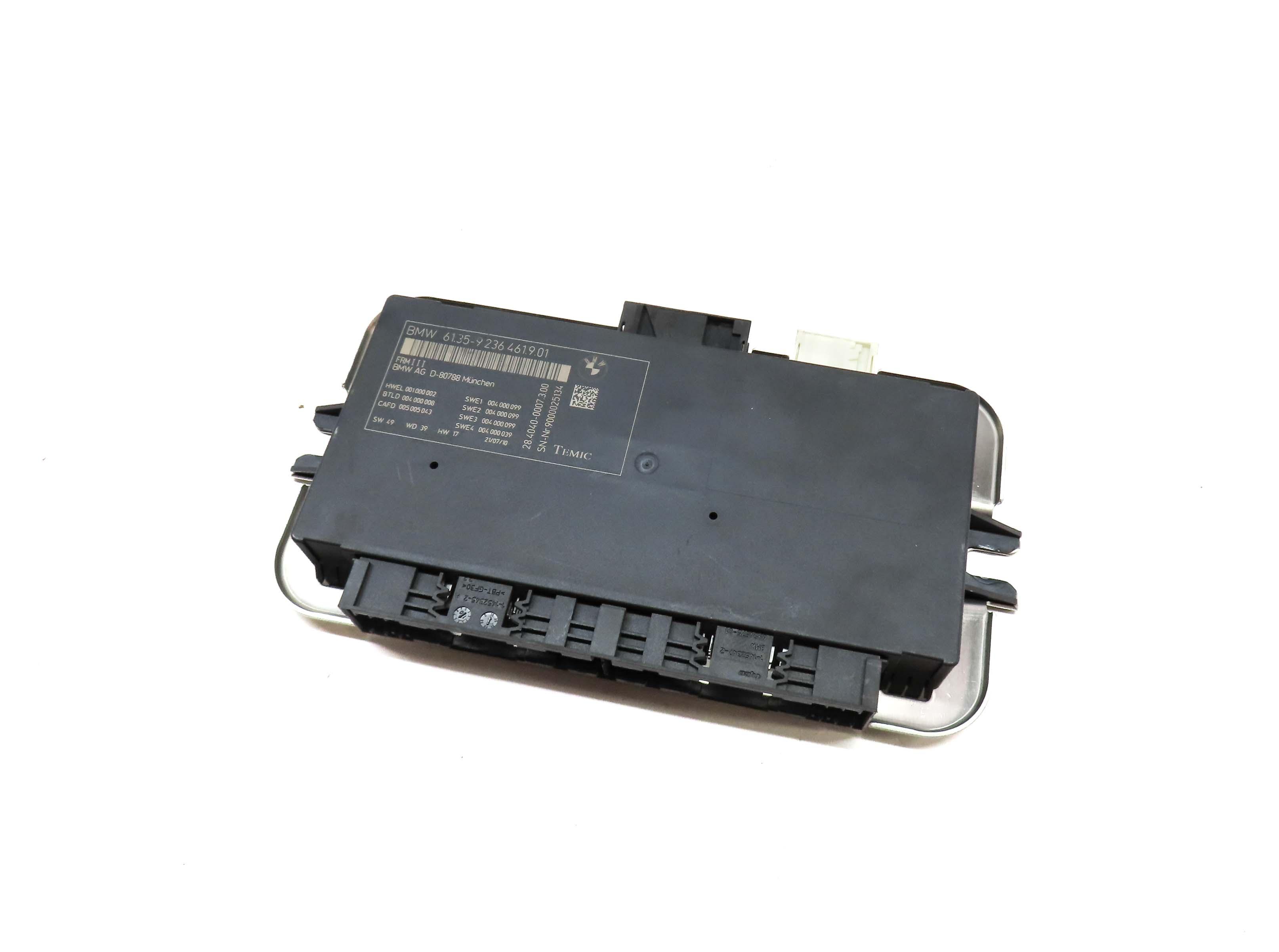 10-17 BMW 5 6 7 M5 X3 X4 (F06 F10 F12 F25 F26) FRM III BODY LIGHT MODULE 3-PLUG — exact item pictured