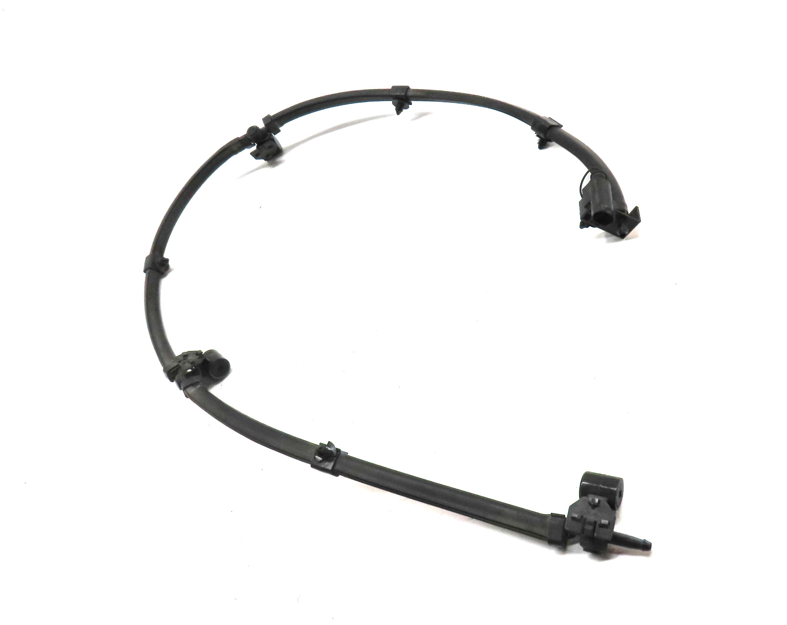 2015 BMW X5 (F15) FRONT WINDSHIELD WIPER SPRAY NOZZLES SET 2 AND RUBBER HOSE — exact item pictured