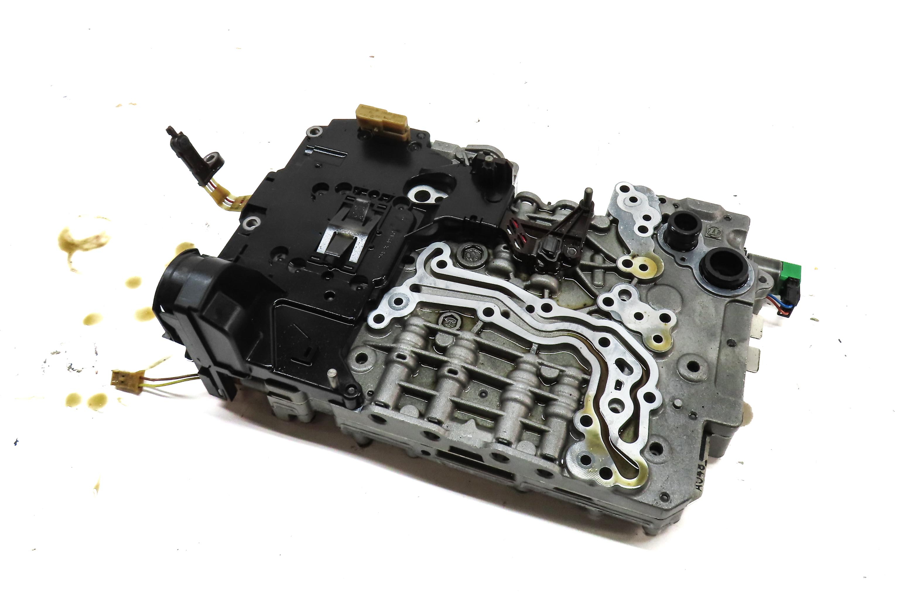 2014-2015 BMW X3 X5 X6 (F15 F16 F25) 3.0L AWD 8HP45X TRANSMISSION VALVE BODY — exact item pictured