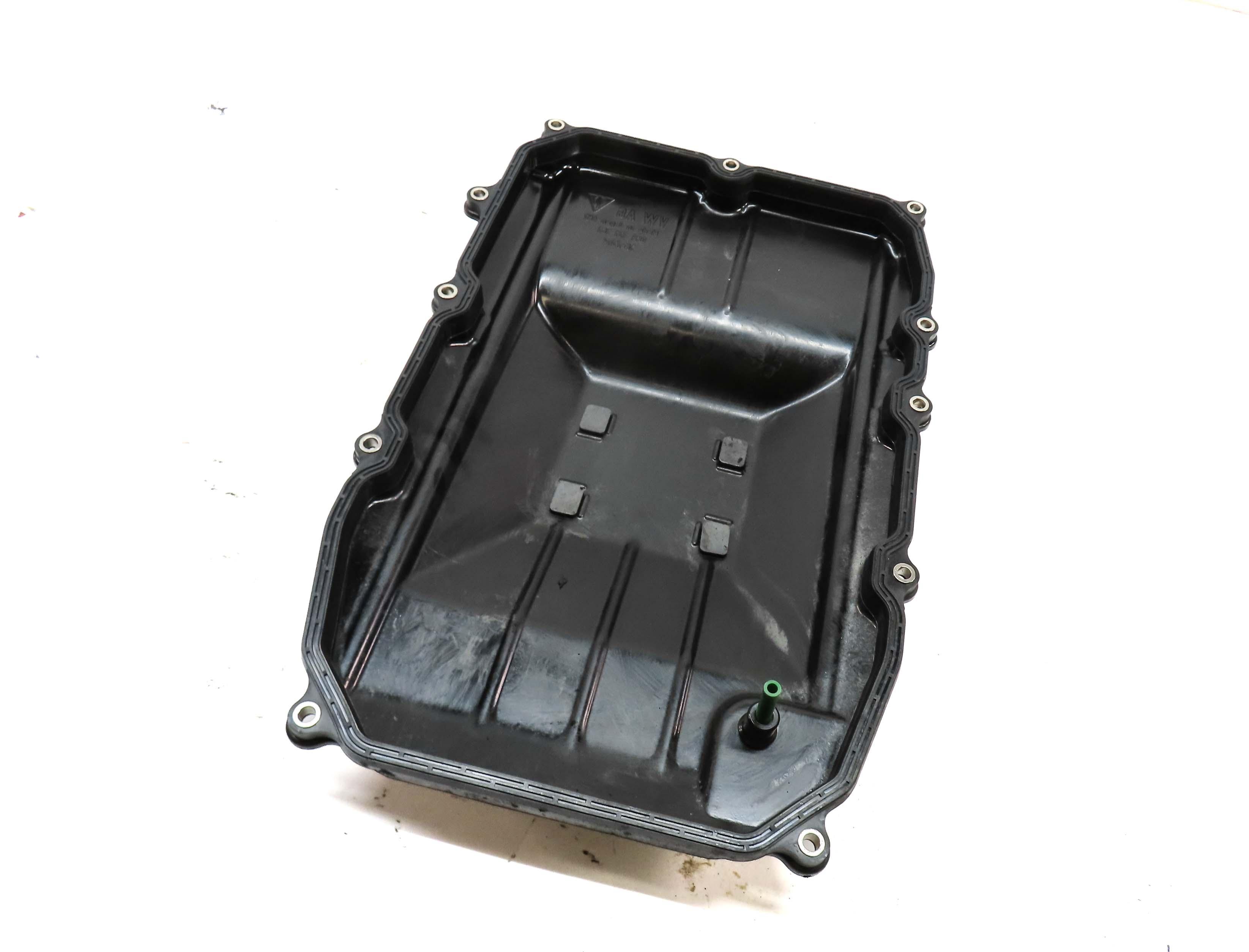 2011-2017 VW TOUAREG AUDI Q7 (4L) 3.0L 3.6L ENGINE AUTO TRANSMISSION OIL PAN — exact item pictured