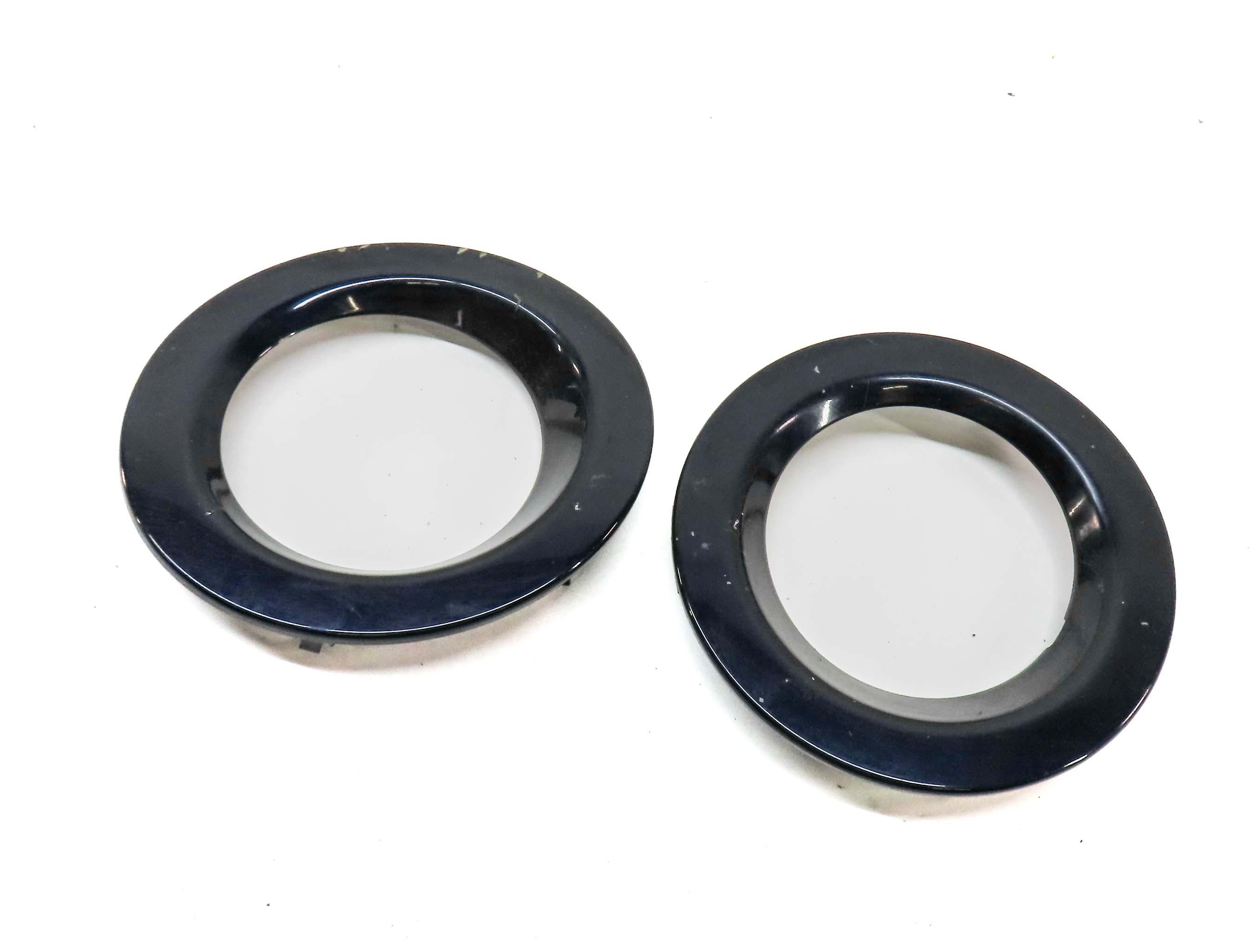 2006 LAND RANGE ROVER (L322) FRONT LEFT & RIGHT BUMPER FOGLIGHT TRIM SET2 (BLUE) — exact item pictured