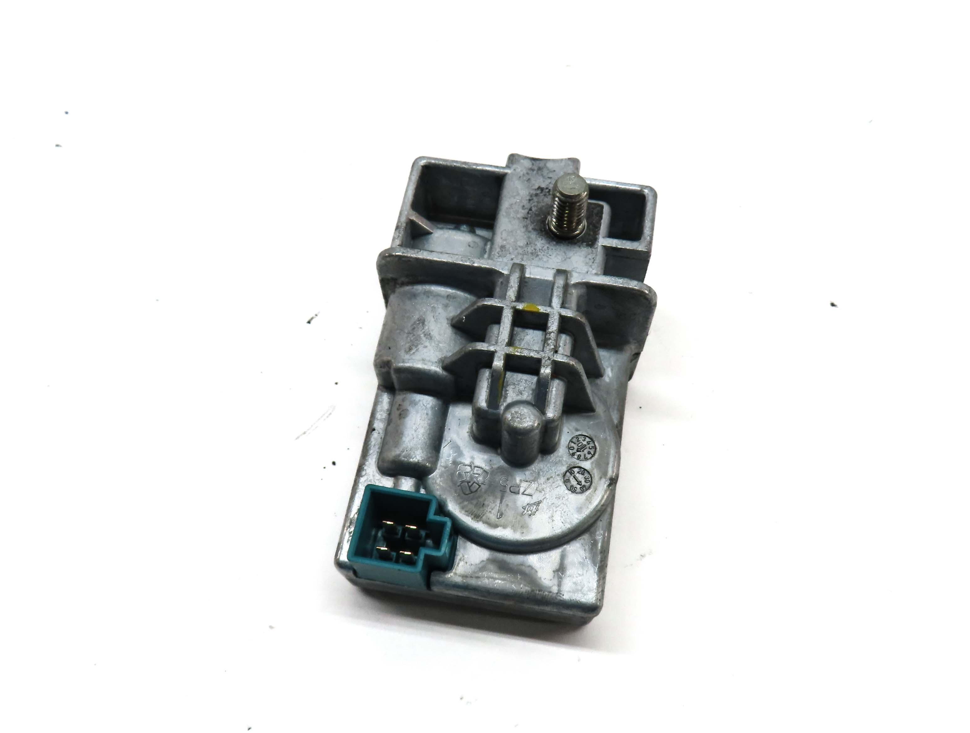 2011 MERCEDES C300 (W204) FRONT LEFT STEERING COLUMN ELECTRIC LOCK MODULE — exact item pictured