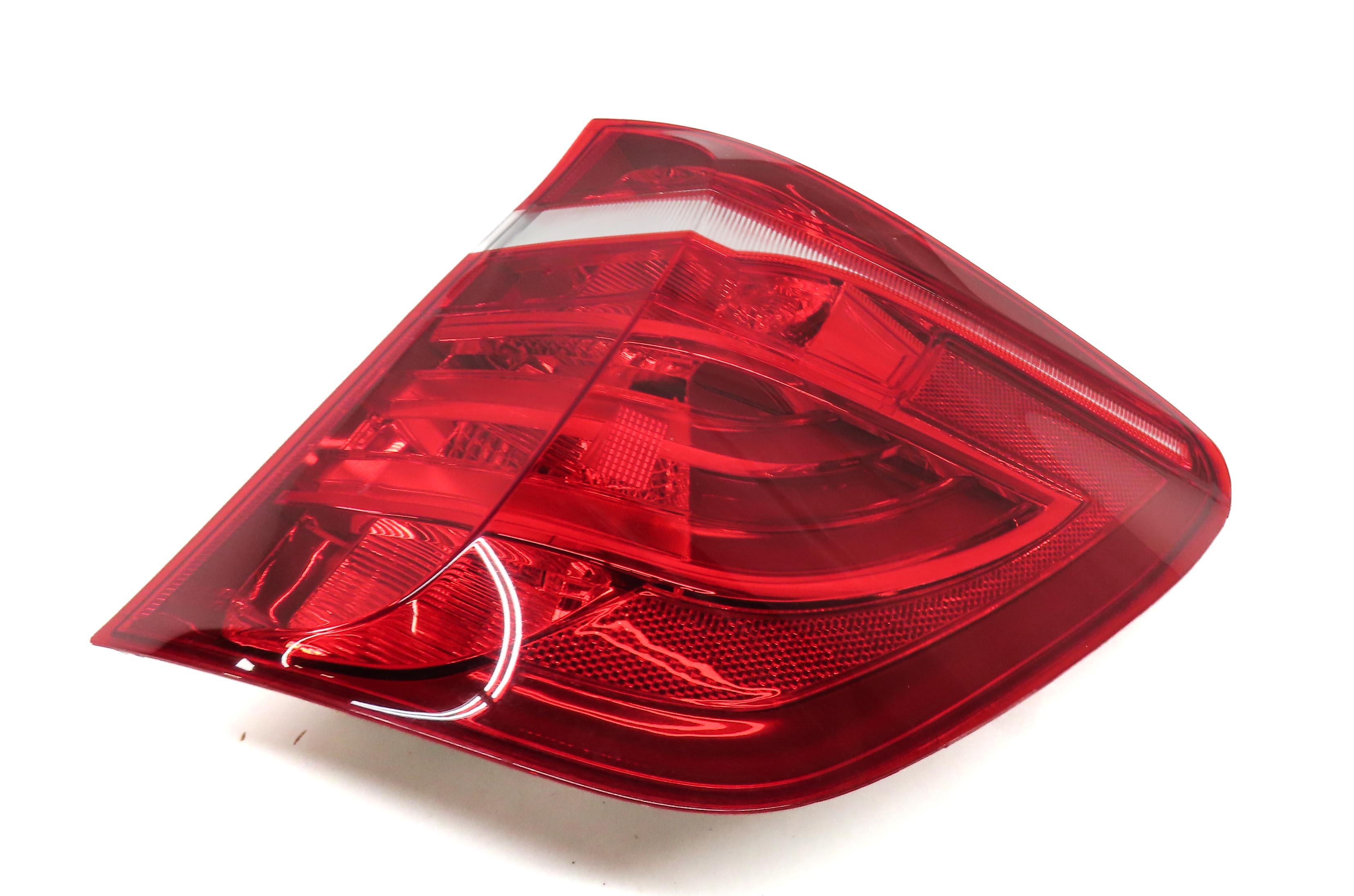 11-17 BMW X3 (F25) RIGHT PASSENGER OUTER INCANDESCENT TAILLIGHT LAMP (OPT 522) — exact item pictured