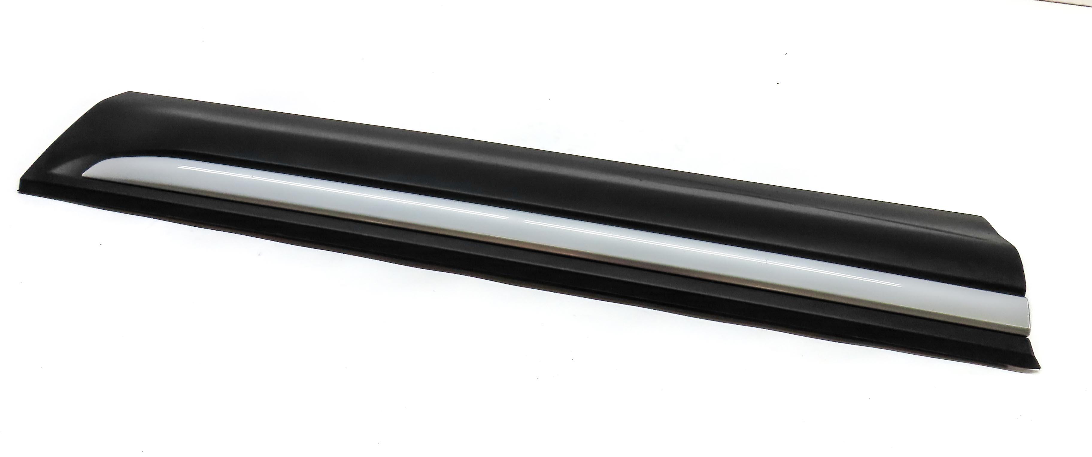 2015 LAND RANGE ROVER EVOQUE (L538) FRONT RIGHT LOWER DOOR MOULDING TRIM (BLACK) — exact item pictured